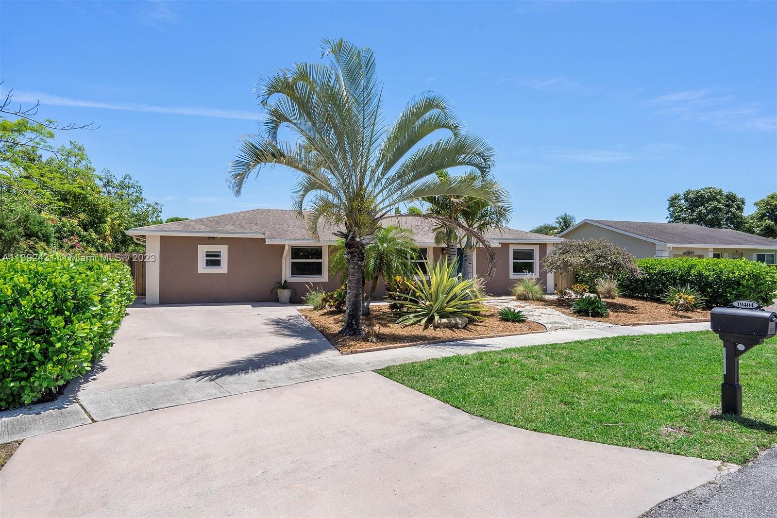 AMERICAN HOMES AT BOCA RA - Residential