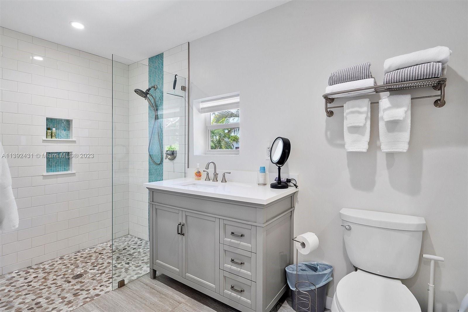 AMERICAN HOMES AT BOCA RA - Residential