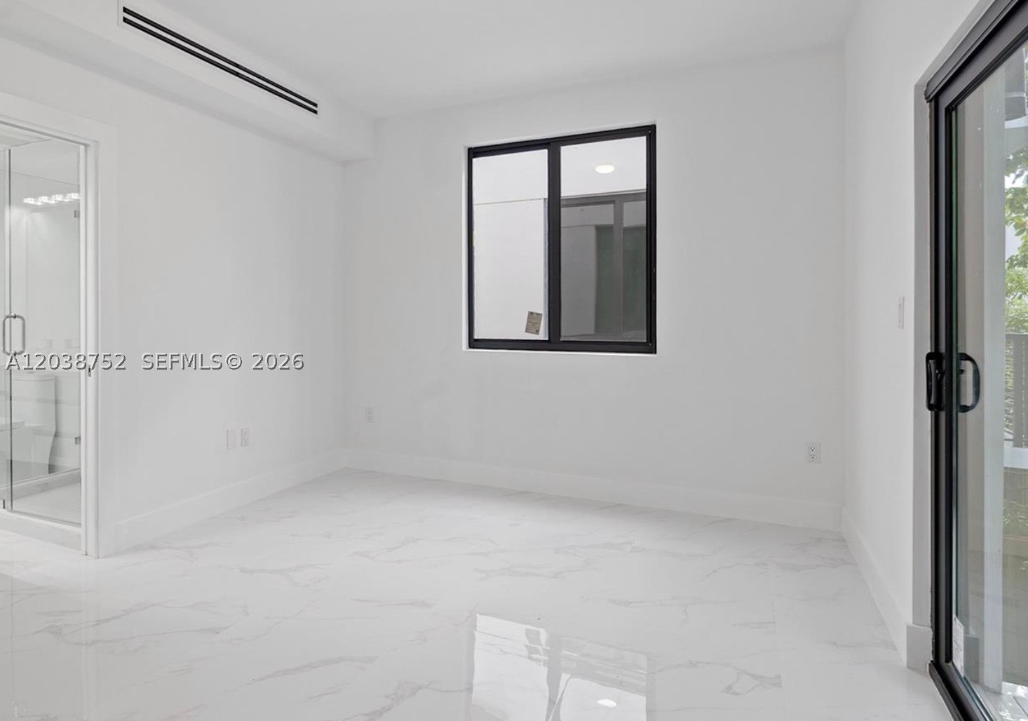 FROW HOMESTEAD - Residential Lease