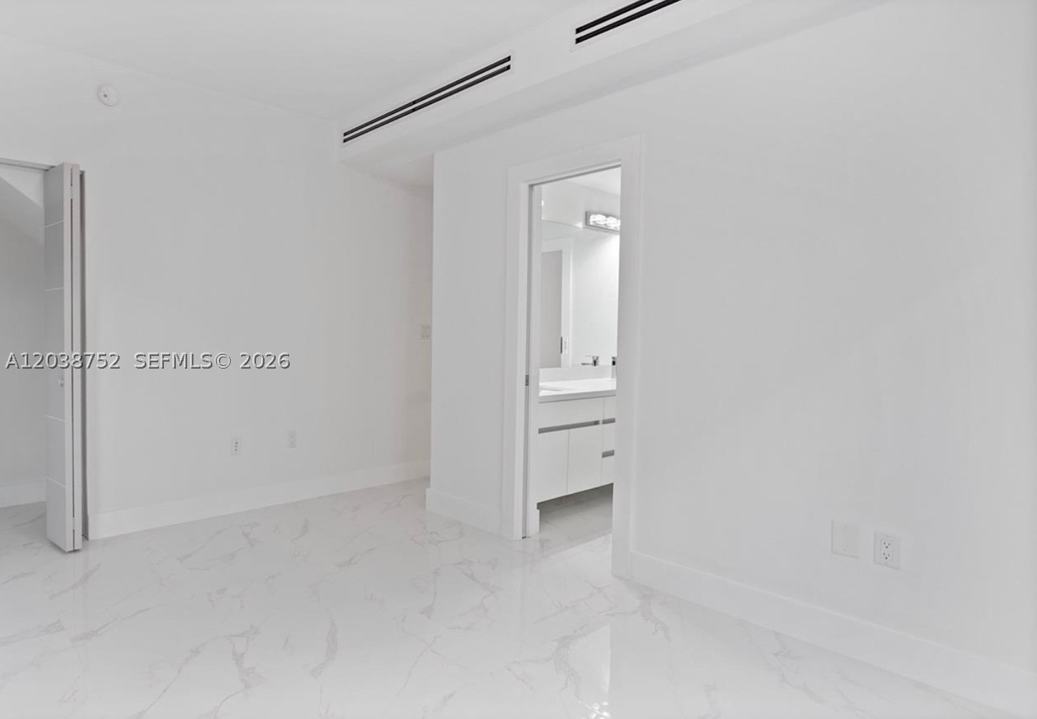 FROW HOMESTEAD - Residential Lease