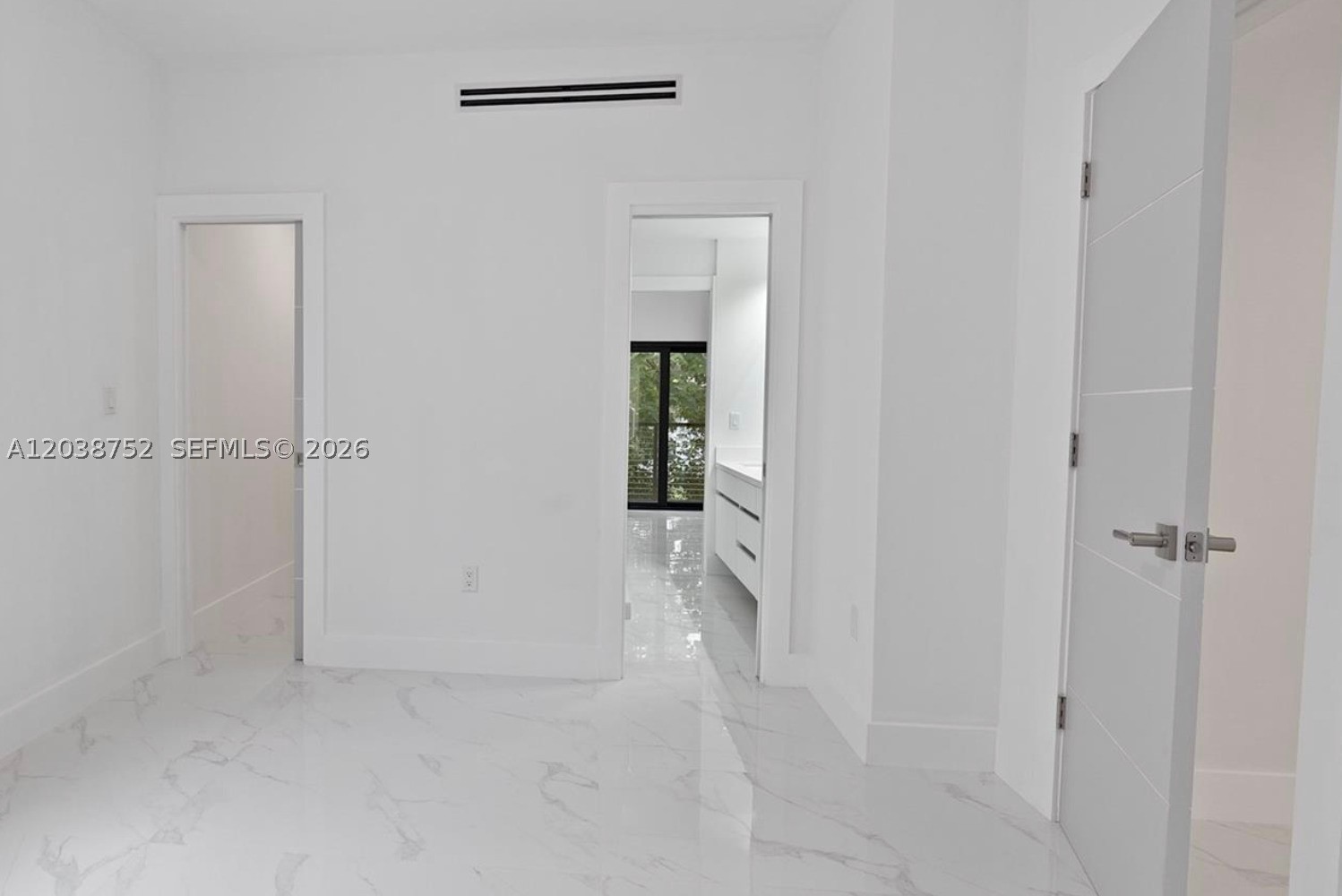 FROW HOMESTEAD - Residential Lease