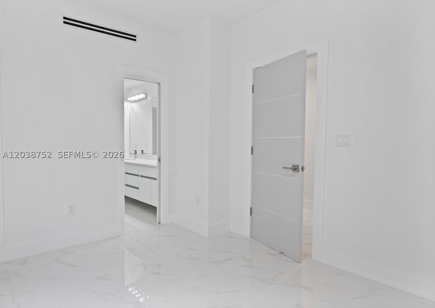 FROW HOMESTEAD - Residential Lease