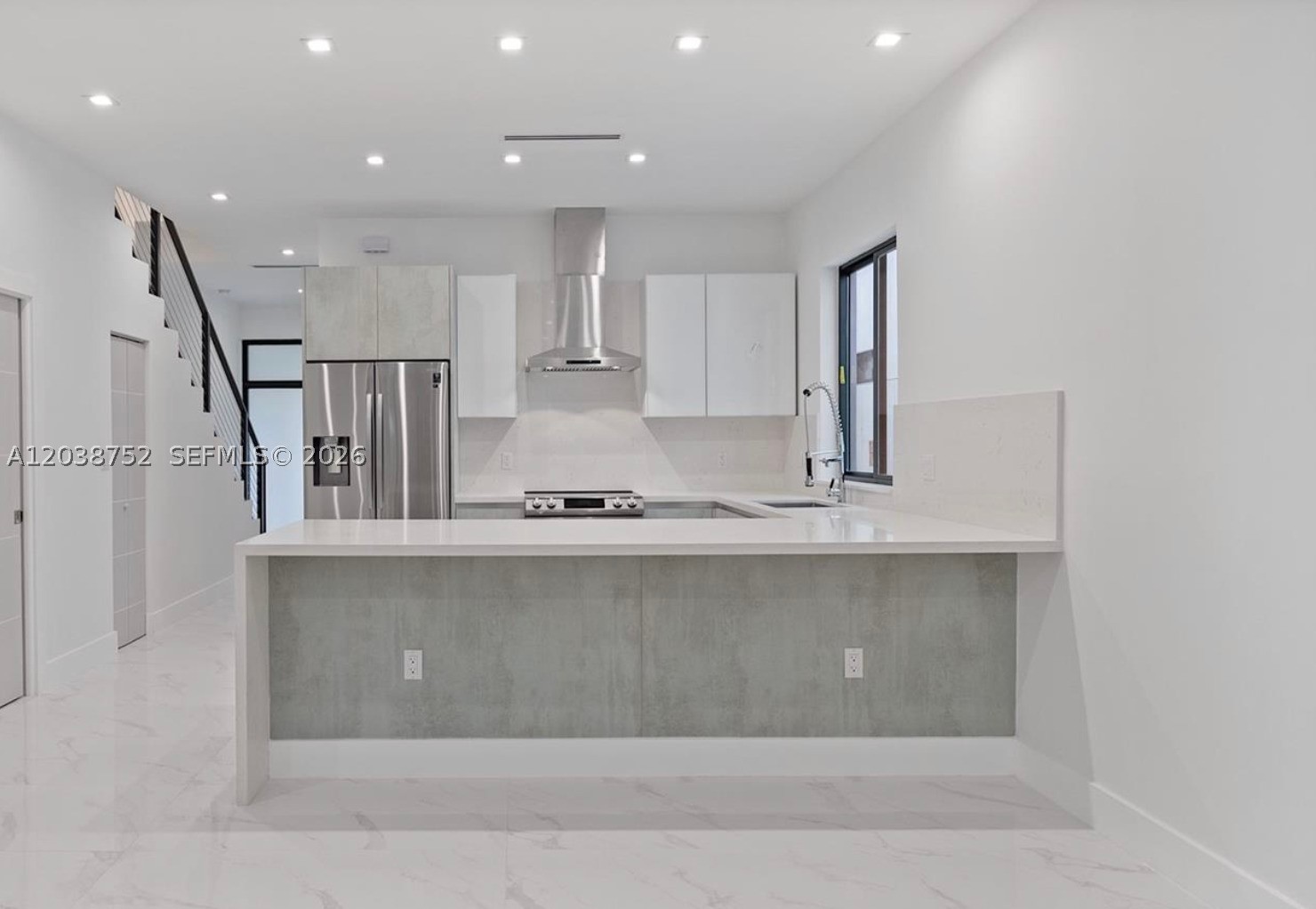 FROW HOMESTEAD - Residential Lease