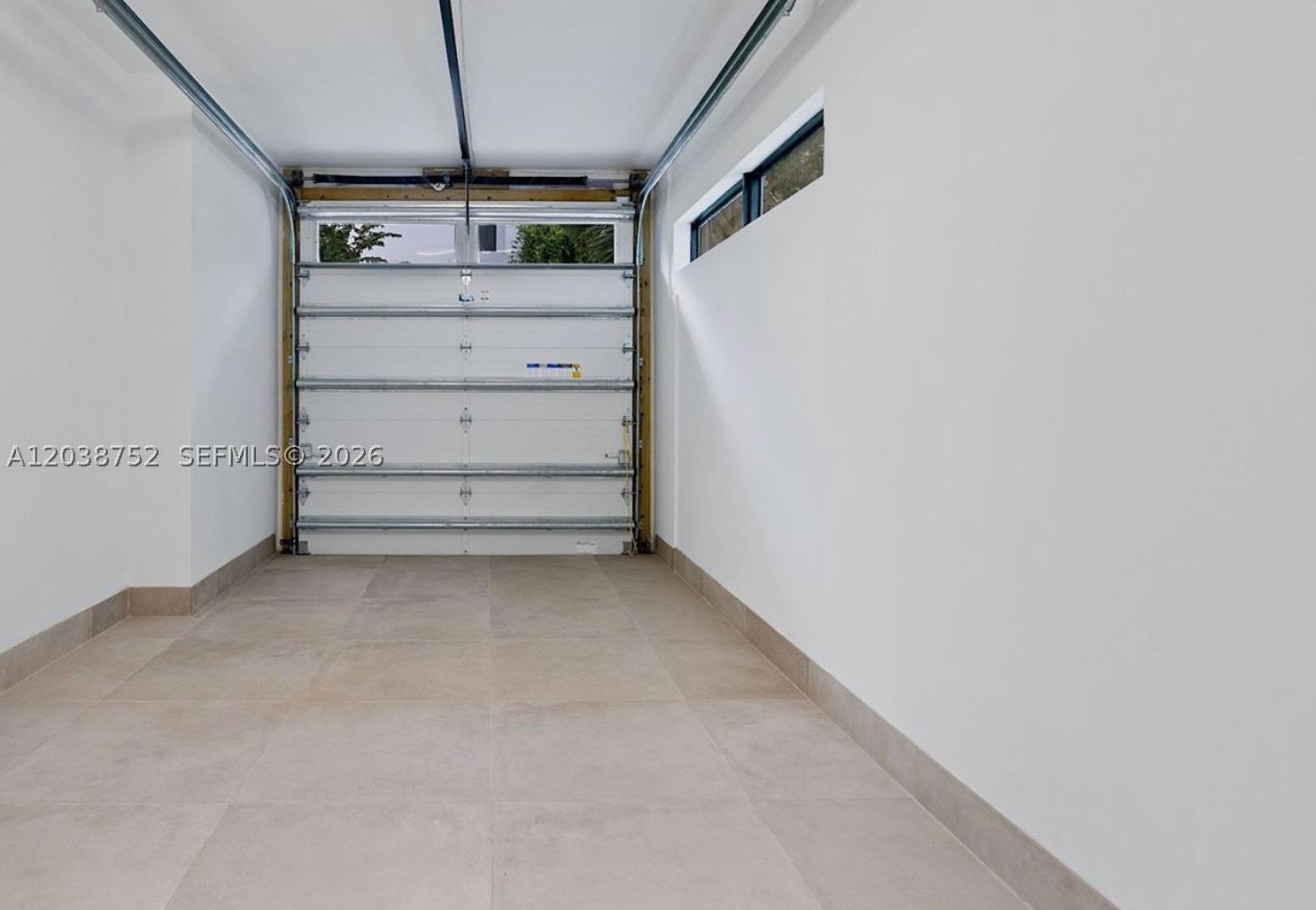 FROW HOMESTEAD - Residential Lease