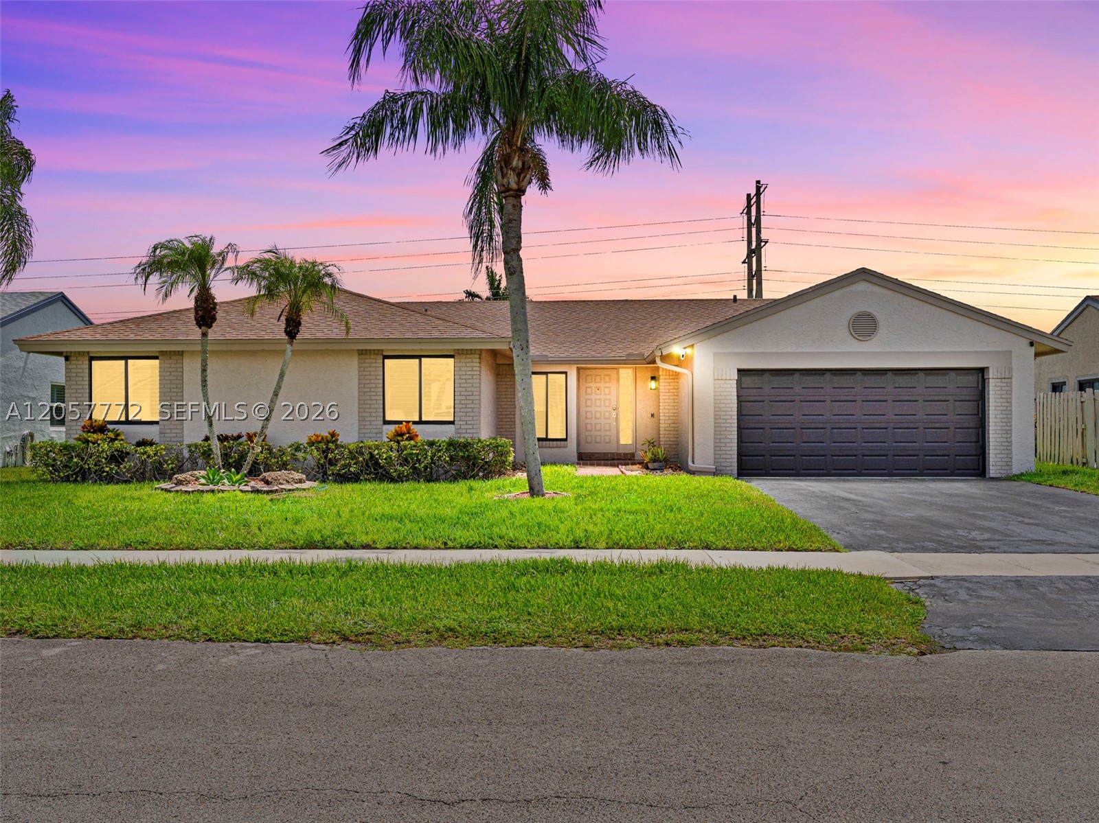 Move right into this beautifully updated home in the heart of Davie! Renovated in 2026, this home features modern finishes throughout, a brand-new kitchen with brand new appliances, updated bathrooms, new flooring, and stylish fixtures. Bright, clean, and completely turnkey, it's conveniently located near schools, shopping, dining, parks, and major highways.