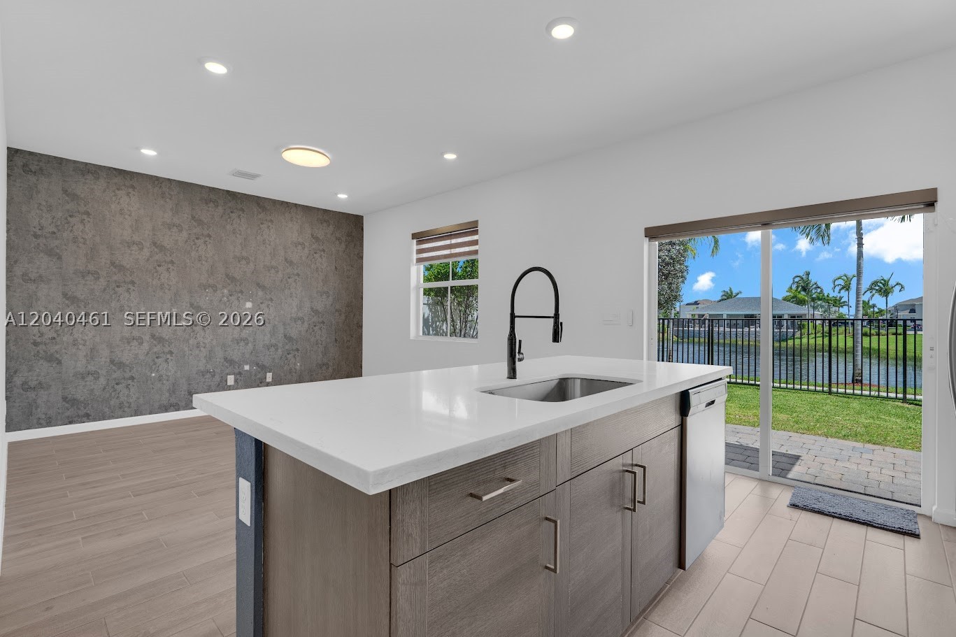 CEDAR AT KEYS GATE - Residential