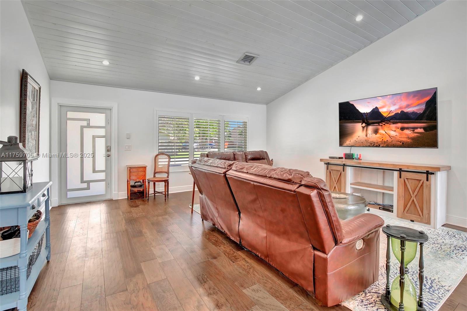 TIMBERLAKE FIRST ADD - Residential