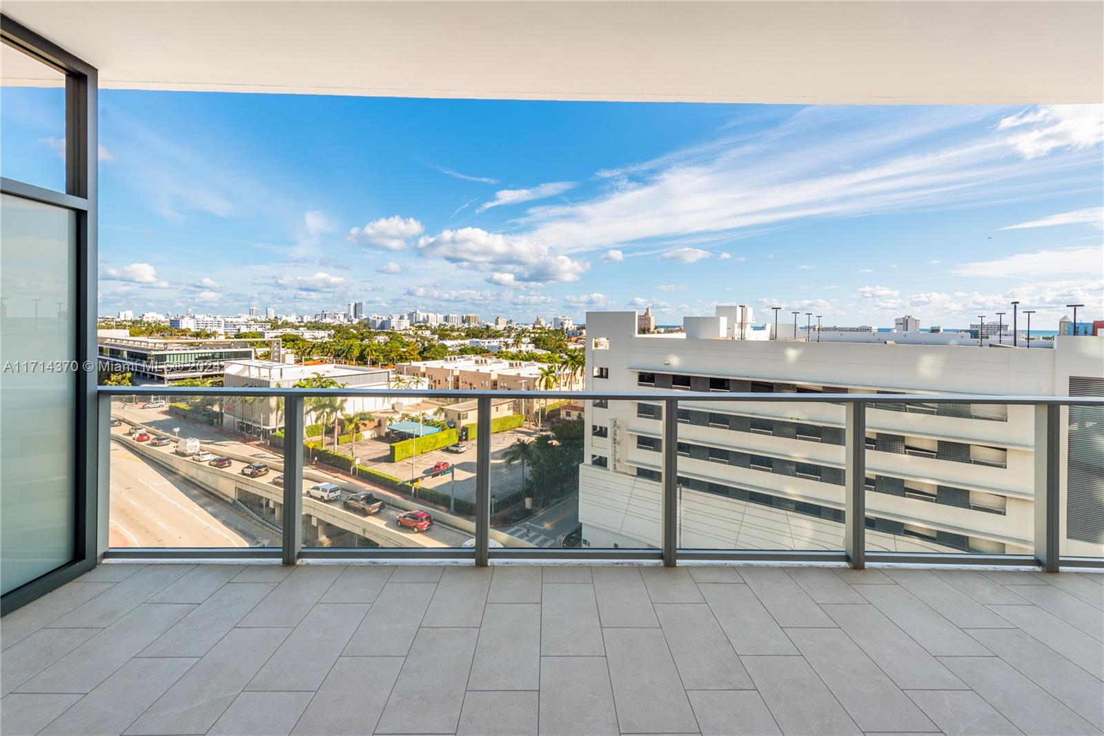 AQUARIUM SITE AMD - Residential