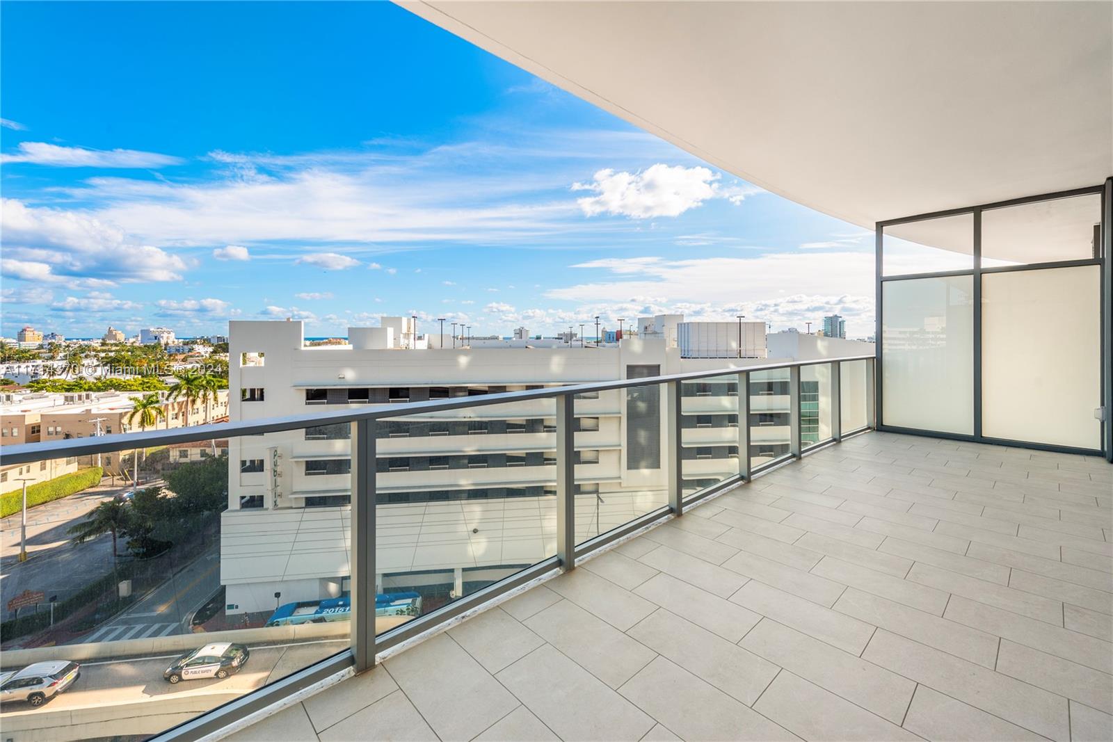 AQUARIUM SITE AMD - Residential