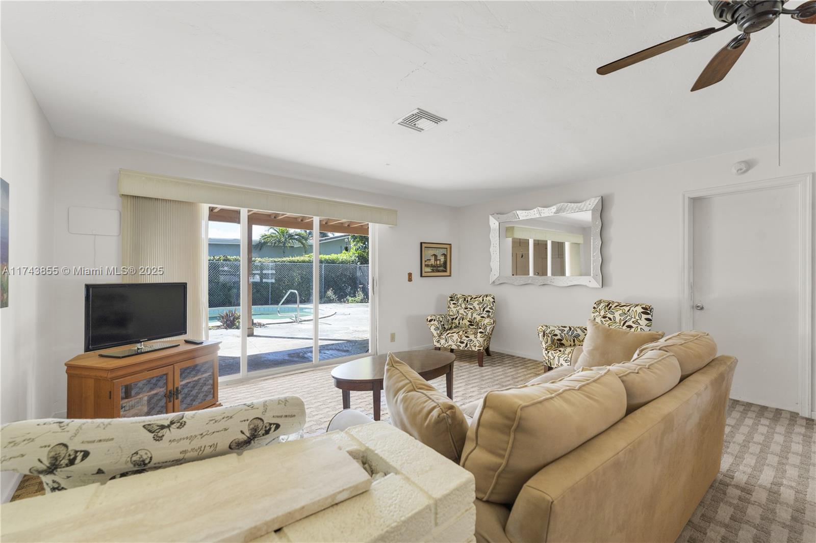 POINCIANA PK AMEN PL BLKS - Residential