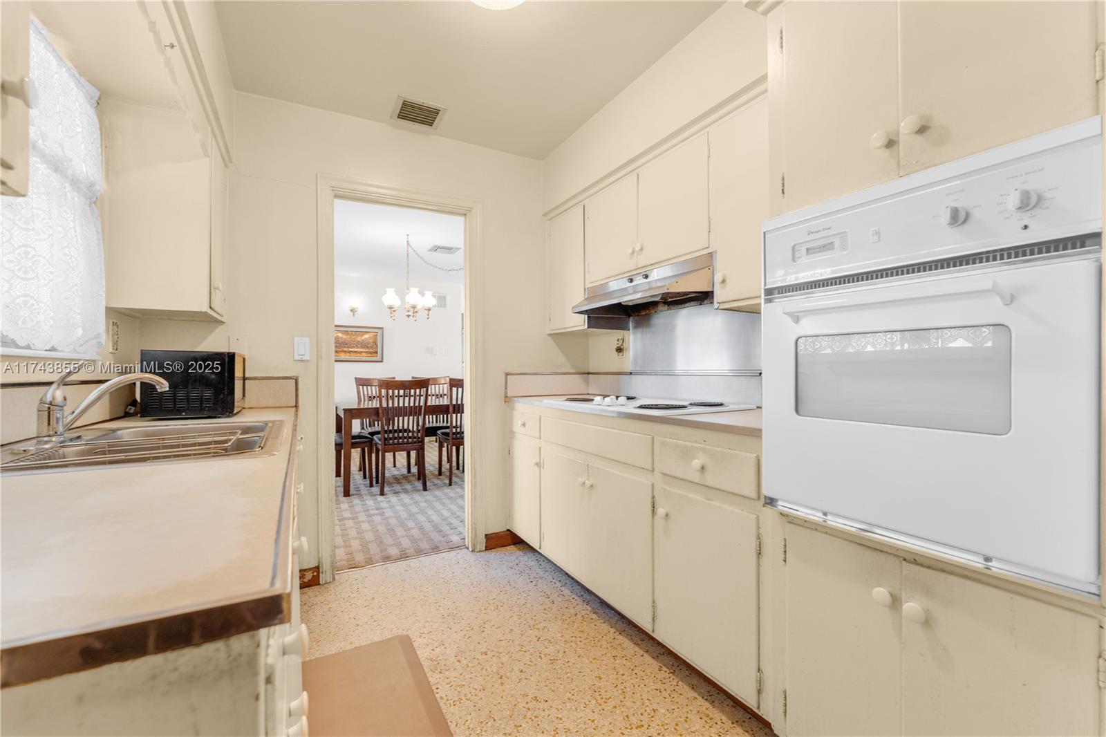 POINCIANA PK AMEN PL BLKS - Residential
