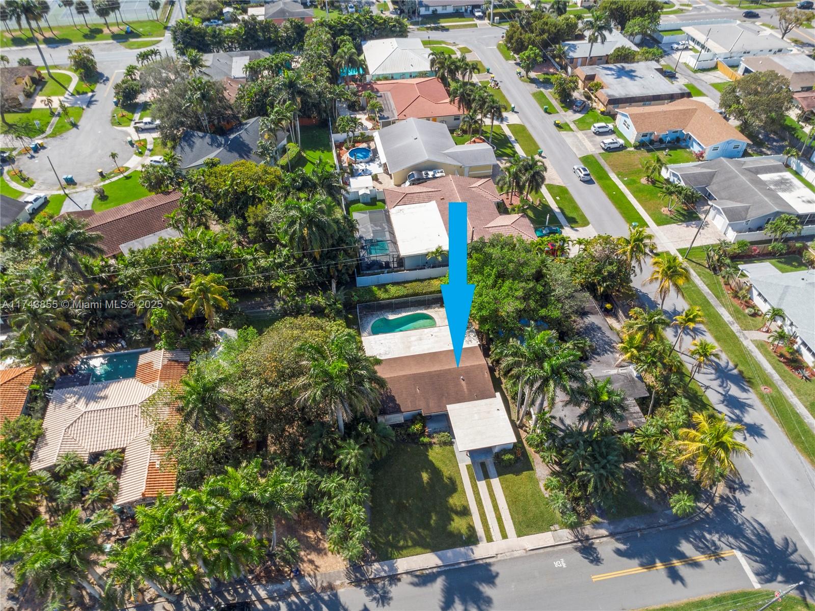 POINCIANA PK AMEN PL BLKS - Residential
