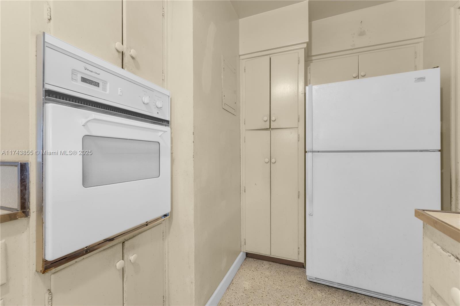 POINCIANA PK AMEN PL BLKS - Residential