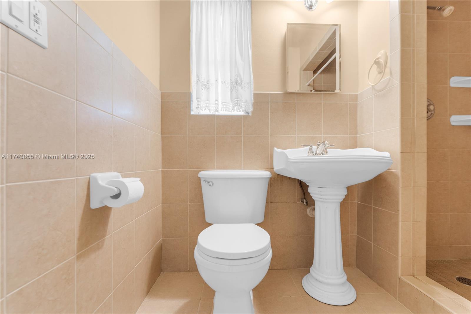 POINCIANA PK AMEN PL BLKS - Residential