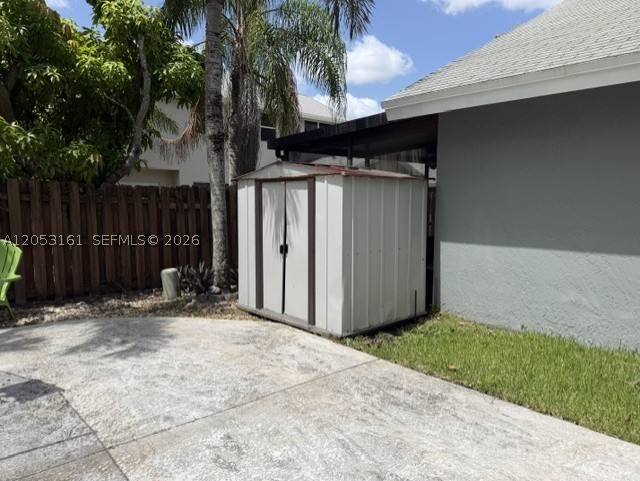 SAWGRASS ESTATES - Residential