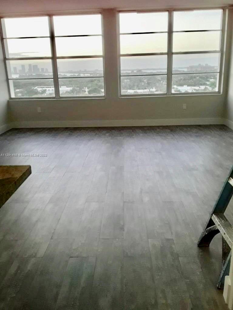 TRITON TOWER CONDO - Residential Lease