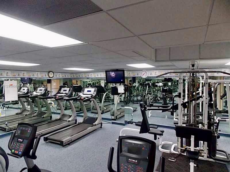 TRITON TOWER CONDO - Residential Lease