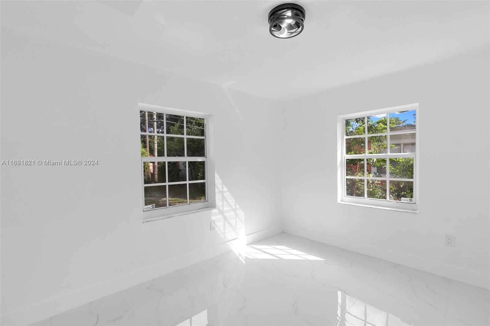 NICHOLS HEIGHTS ADDN - Residential