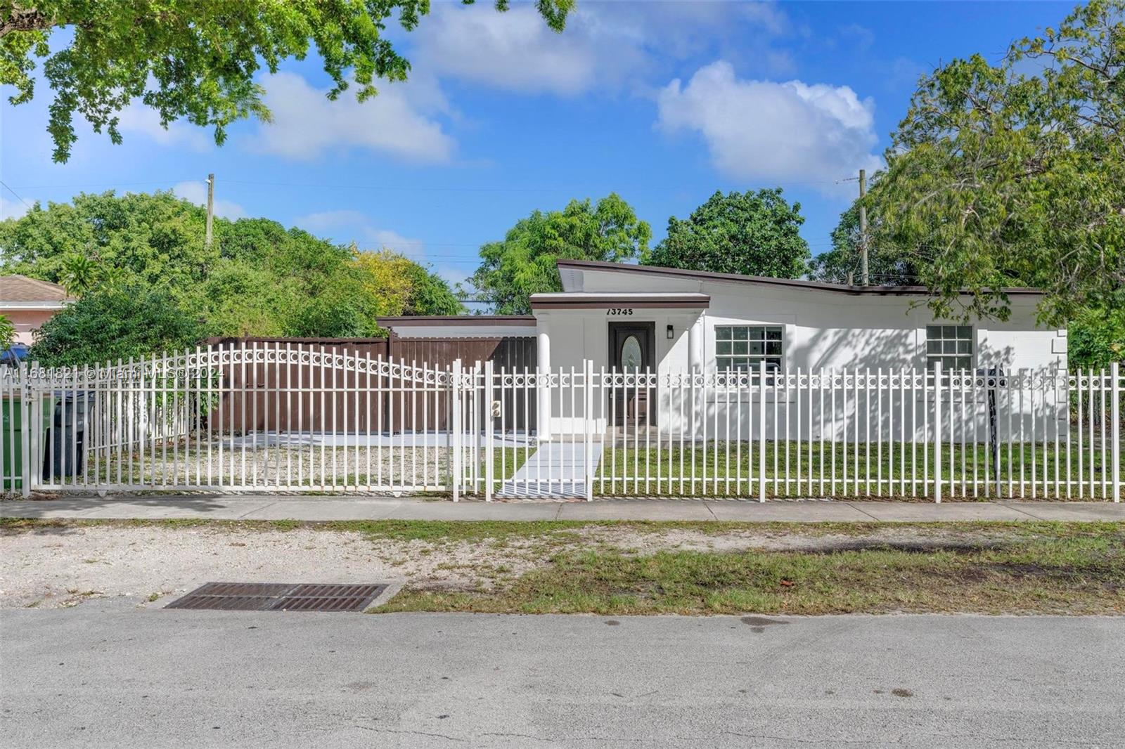 NICHOLS HEIGHTS ADDN - Residential