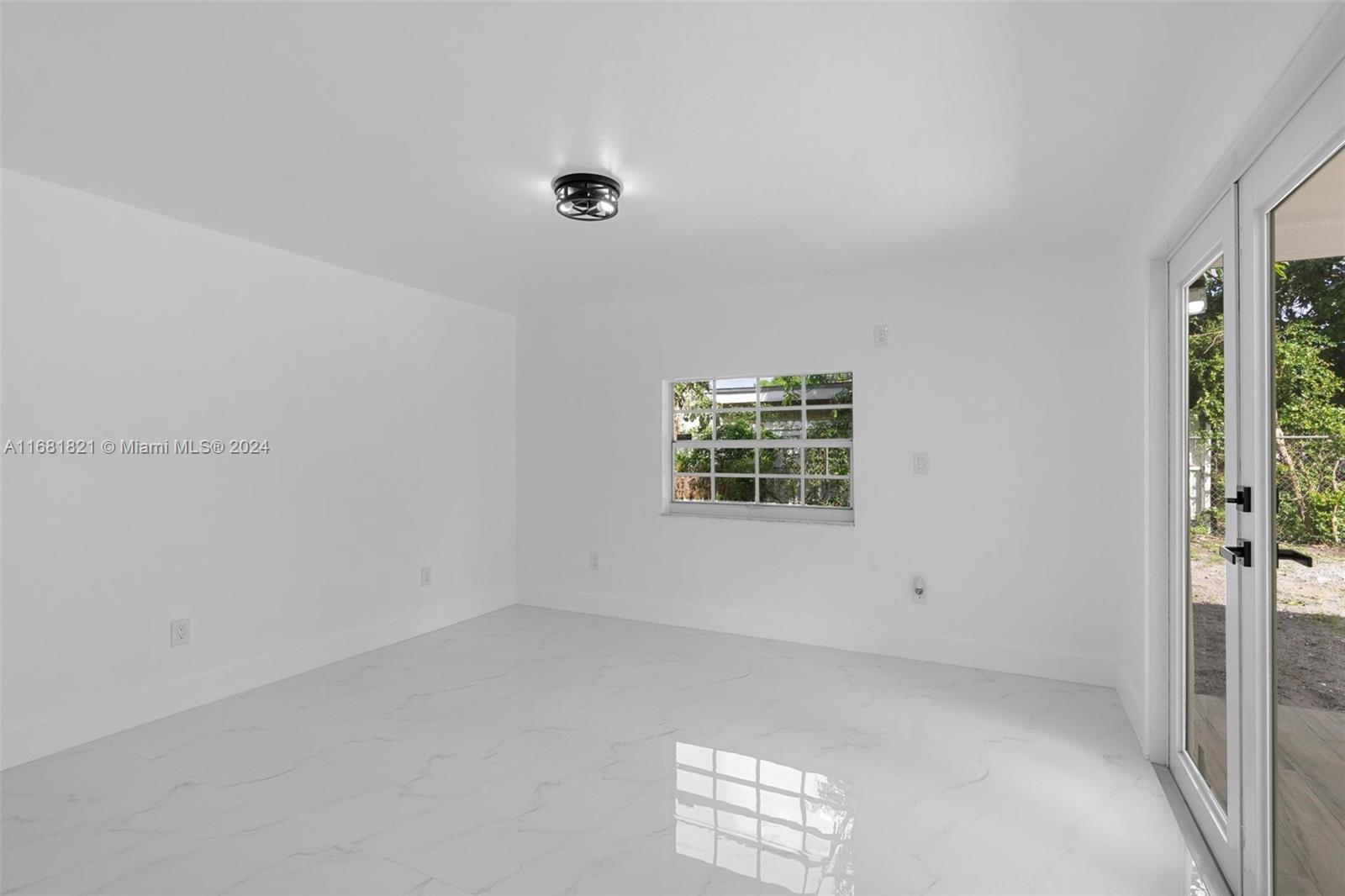 NICHOLS HEIGHTS ADDN - Residential
