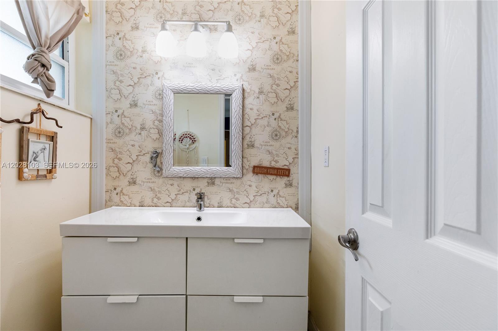 KENDALL WALK - Residential