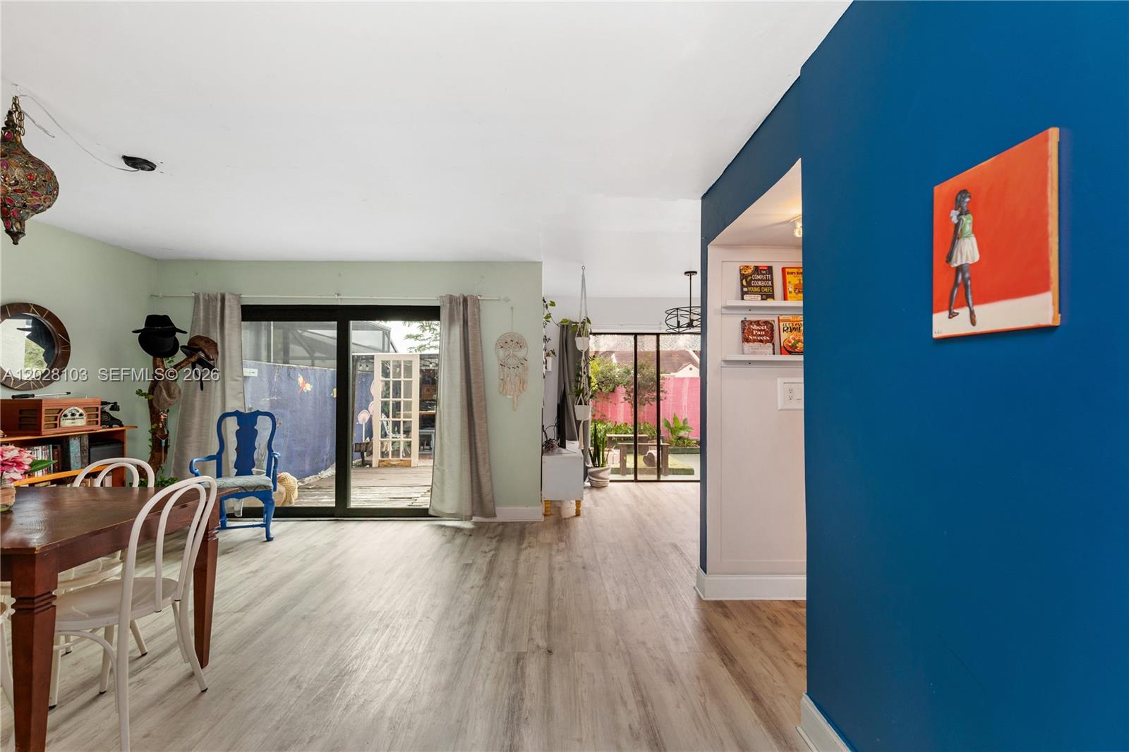 KENDALL WALK - Residential