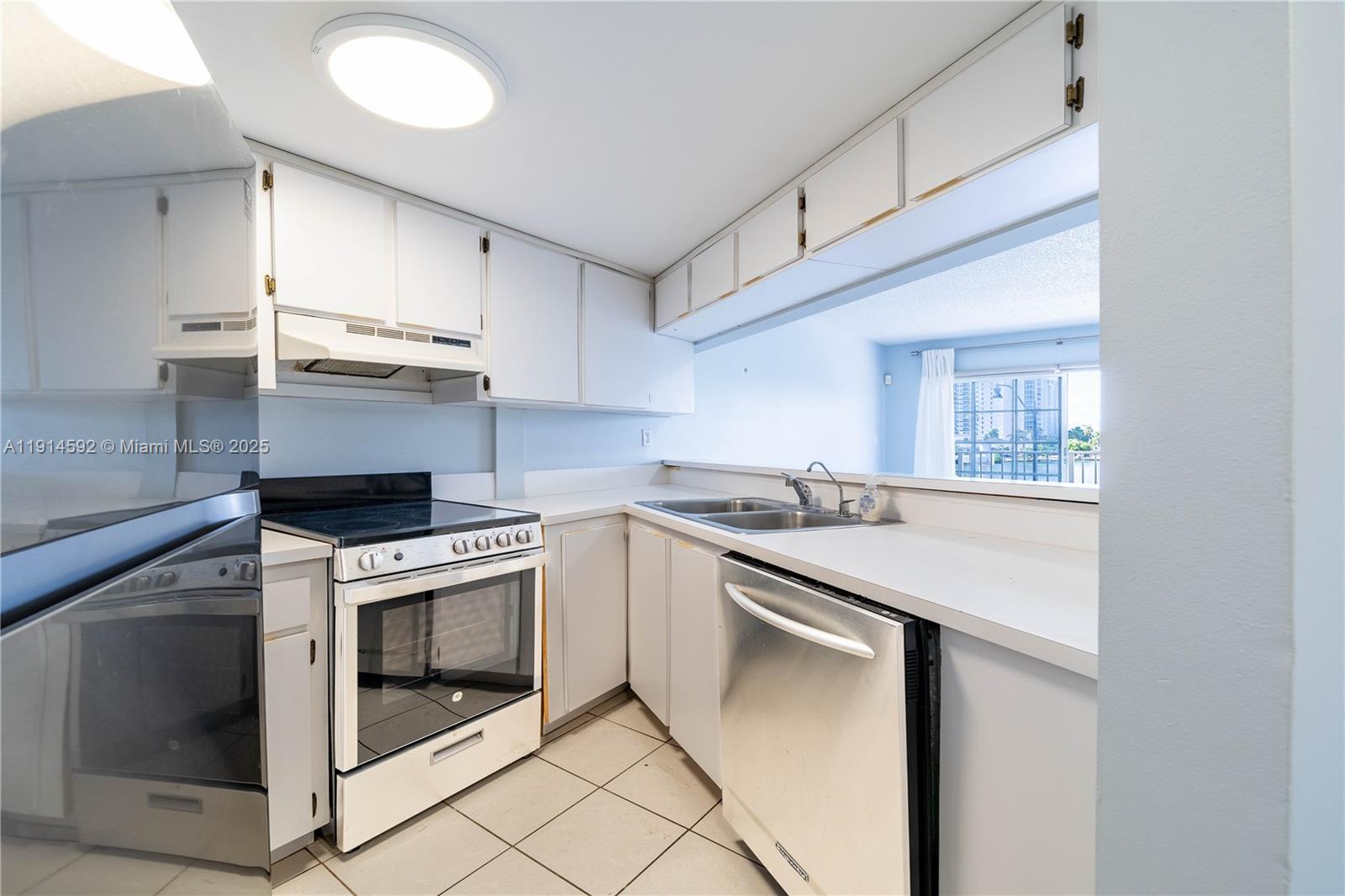 LAKE BEACH CLUB CONDO - Residential