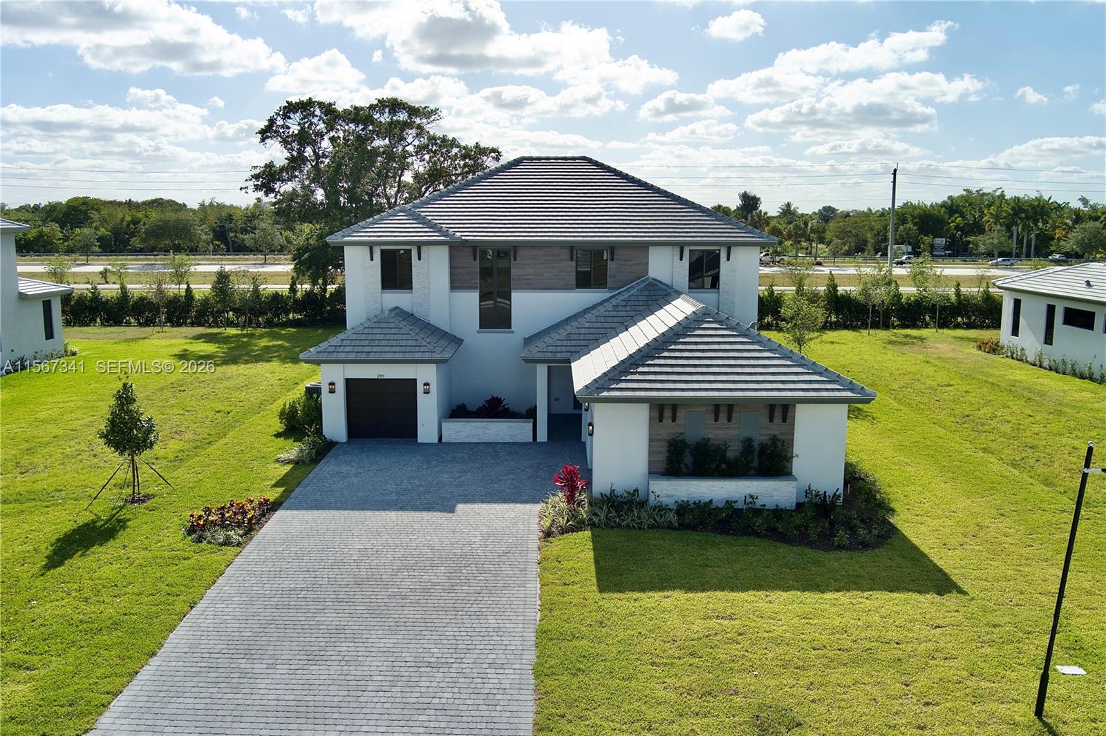 BRISTOL RESERVE - Residential