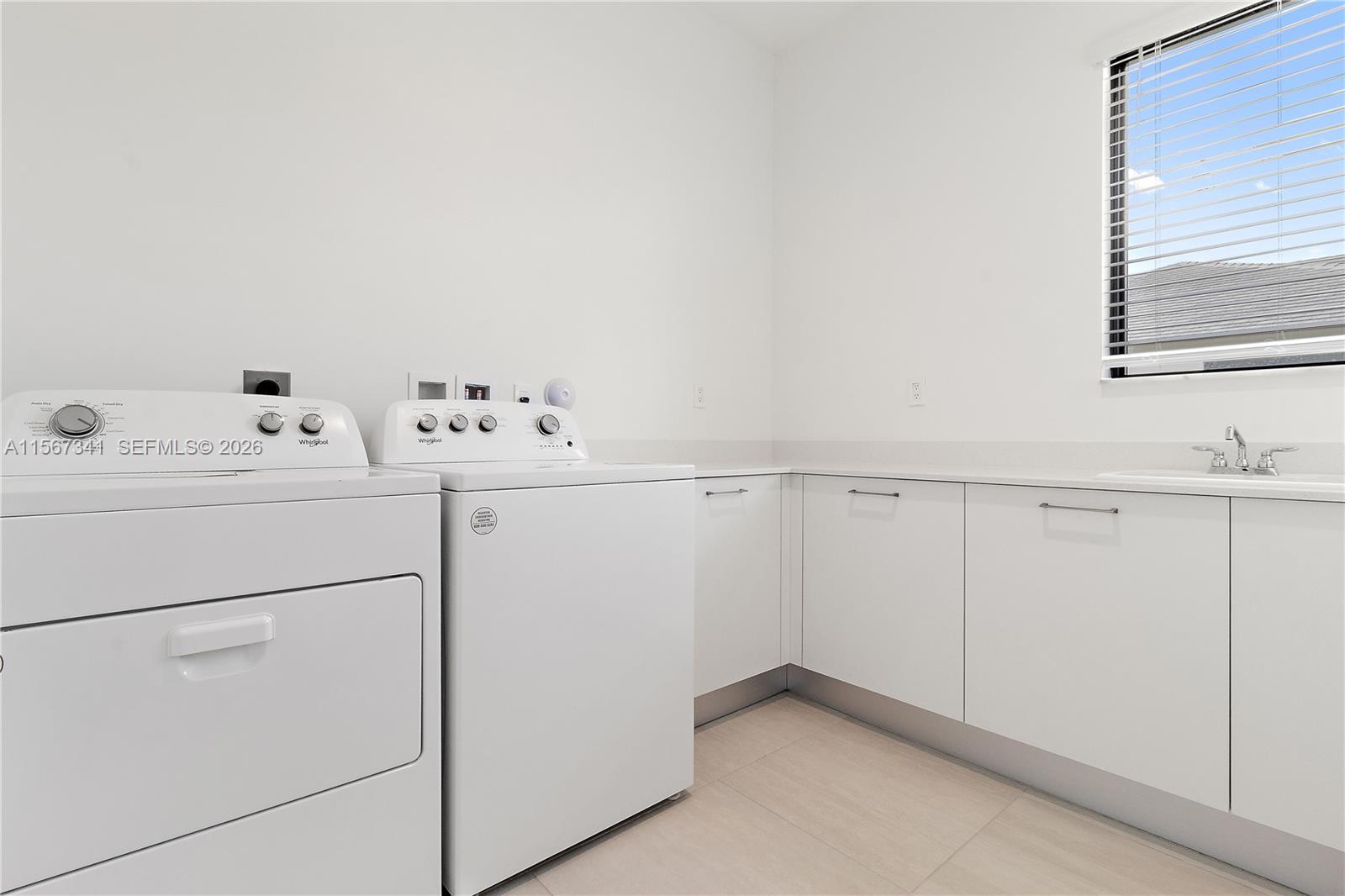 BRISTOL RESERVE - Residential