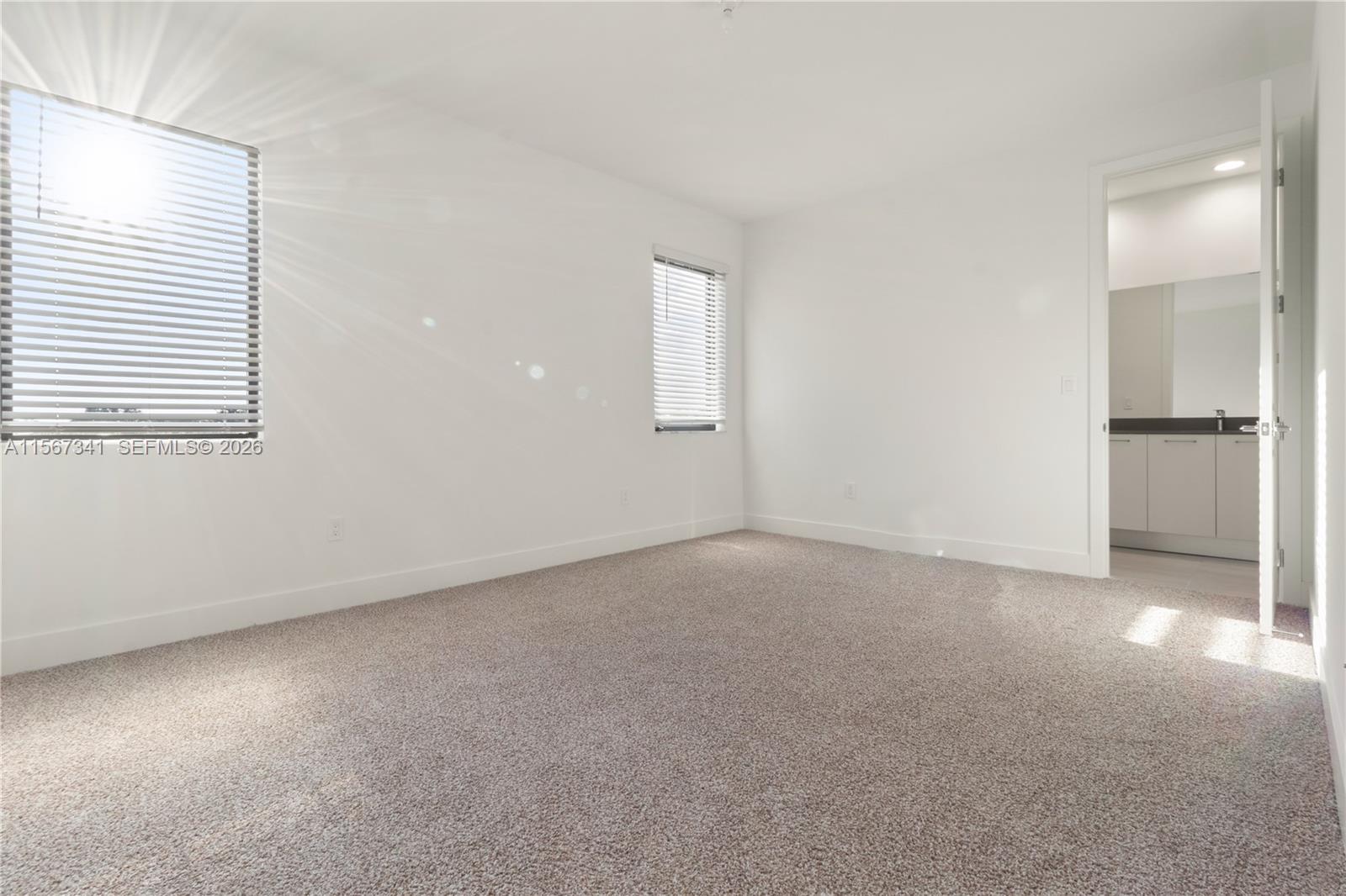 BRISTOL RESERVE - Residential