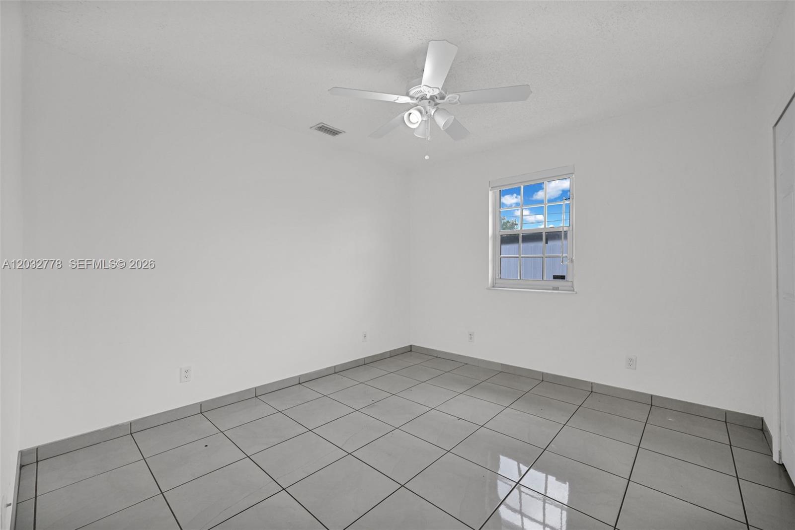 HIALEAH 14TH ADDN - Residential