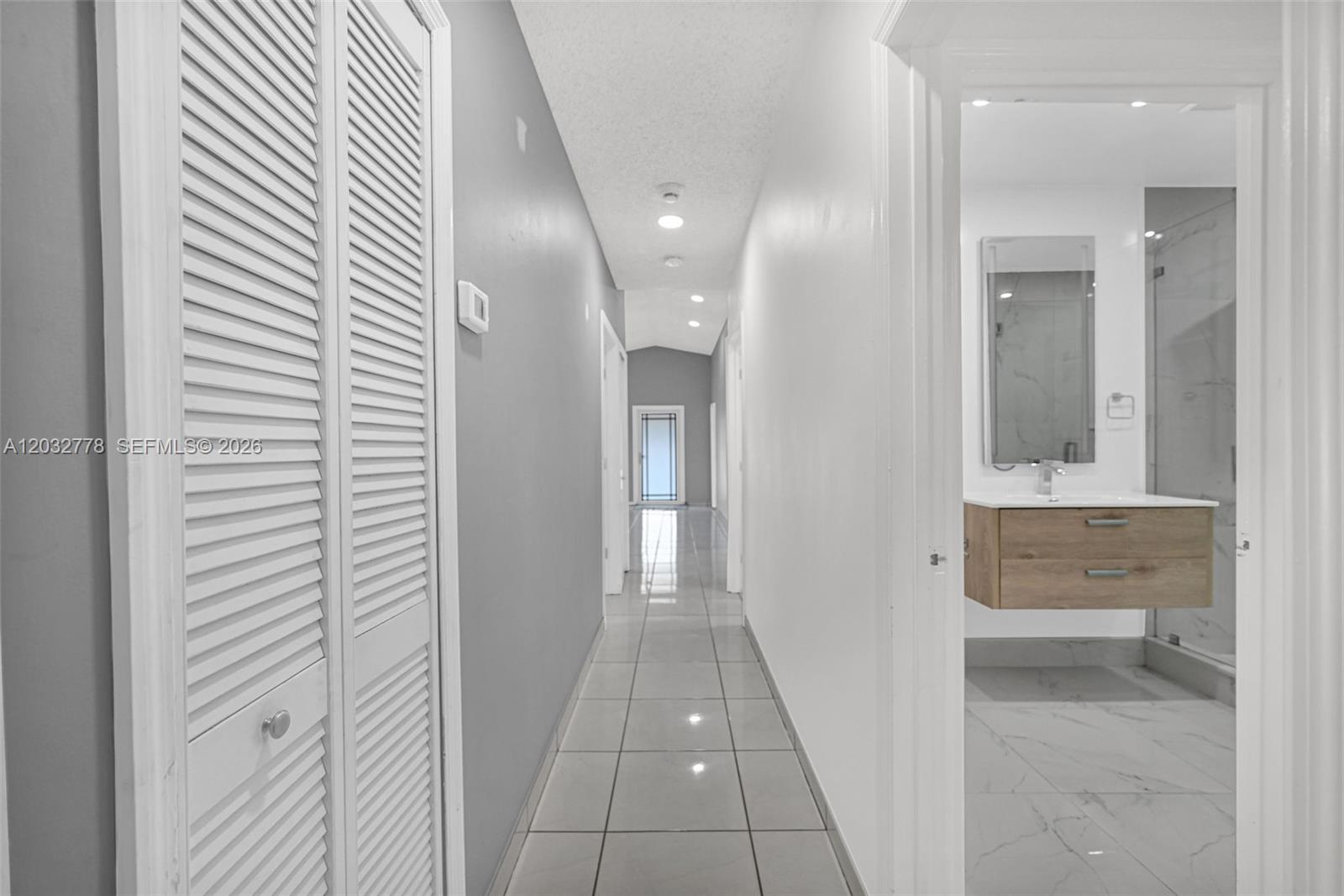 HIALEAH 14TH ADDN - Residential