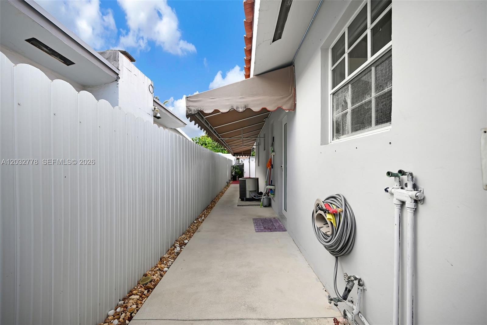 HIALEAH 14TH ADDN - Residential