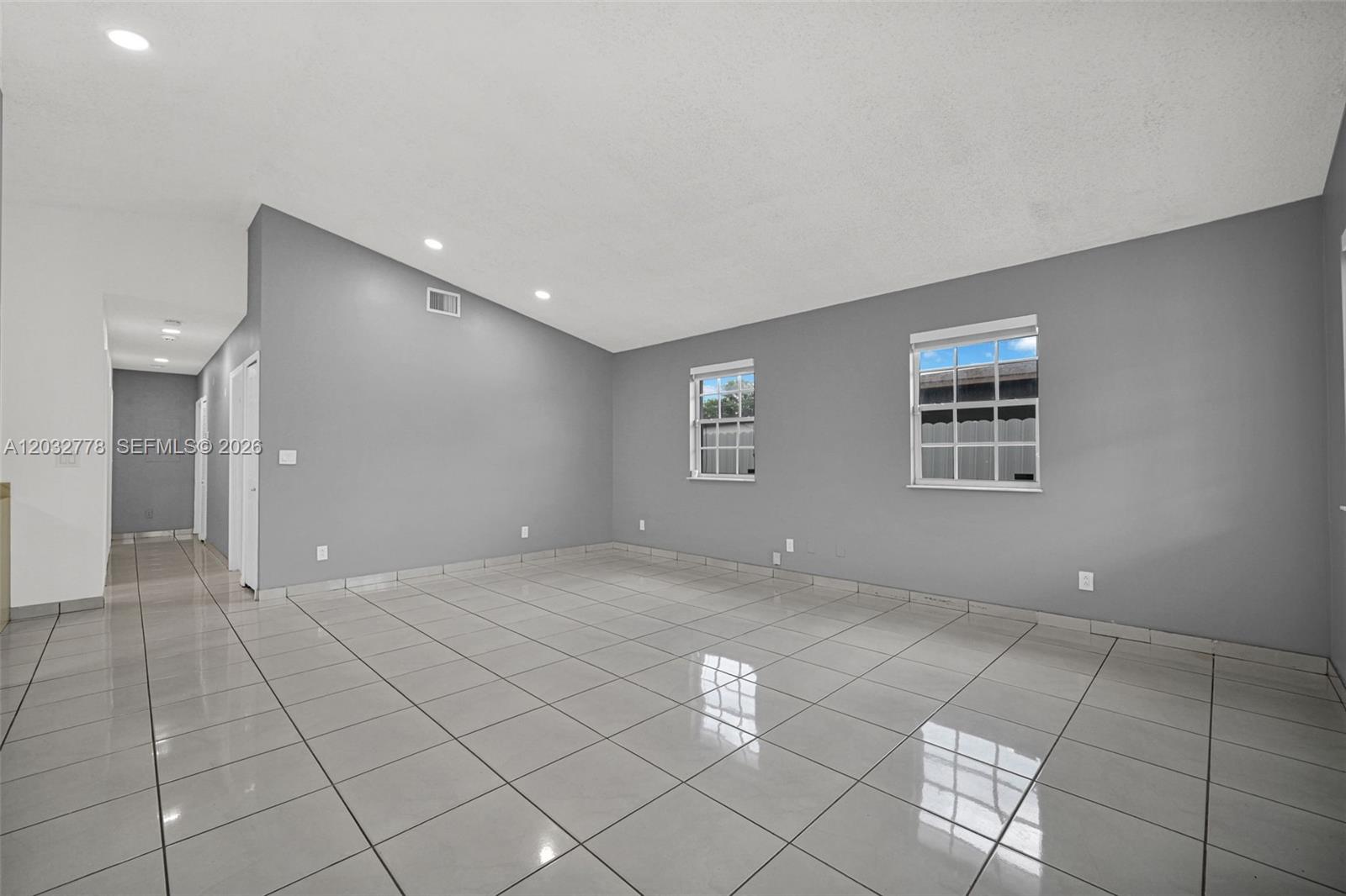 HIALEAH 14TH ADDN - Residential
