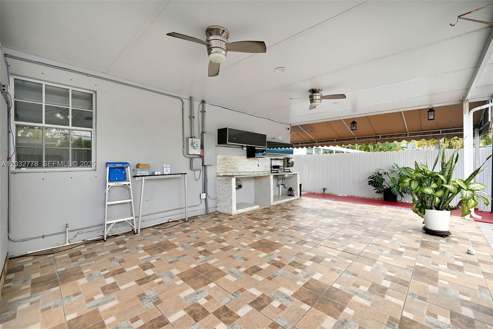 HIALEAH 14TH ADDN - Residential