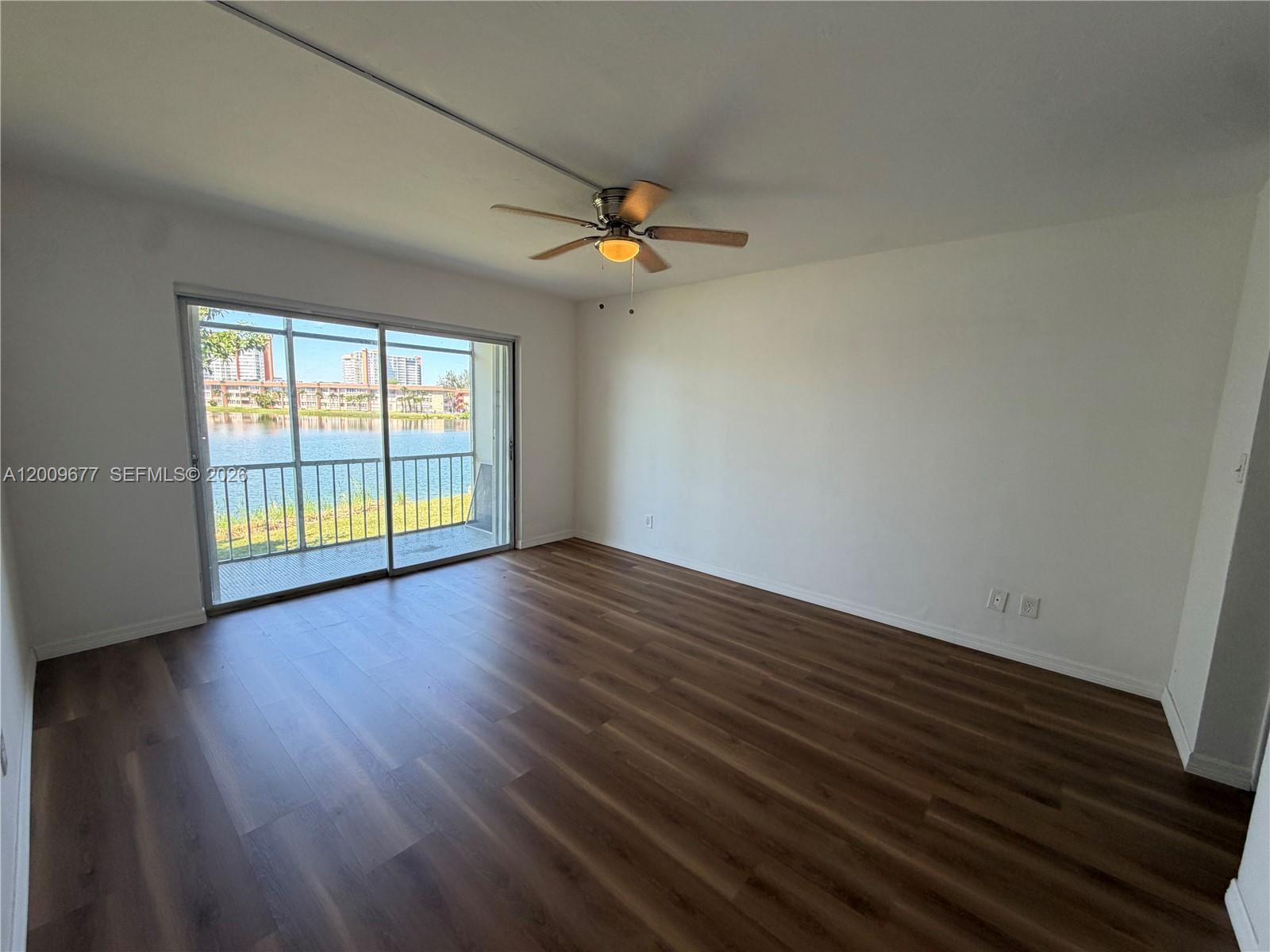 THIRD HORIZONS CONDO - Residential