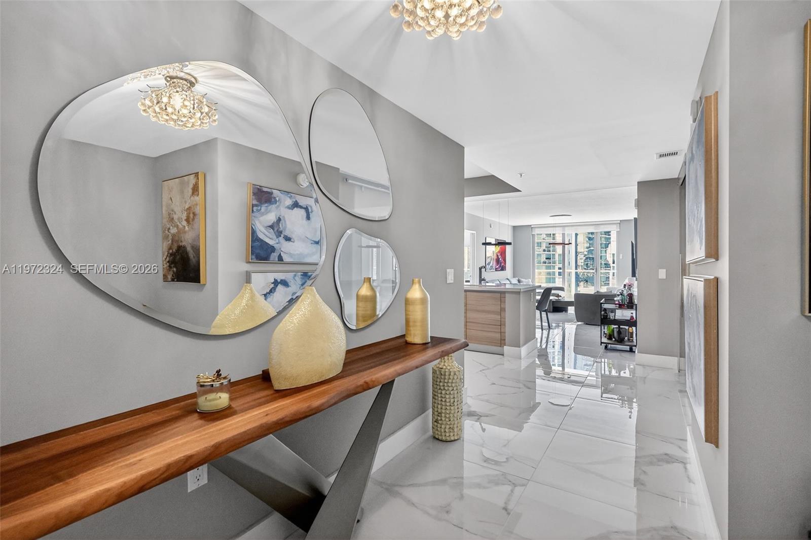 PARQUE TOWERS CONDO - Residential