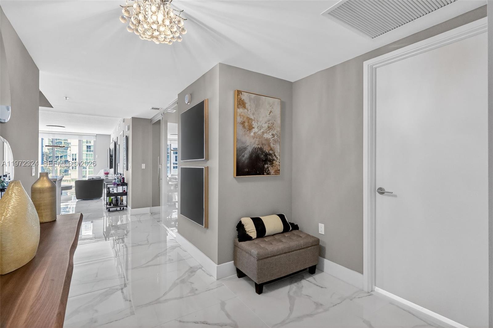 PARQUE TOWERS CONDO - Residential