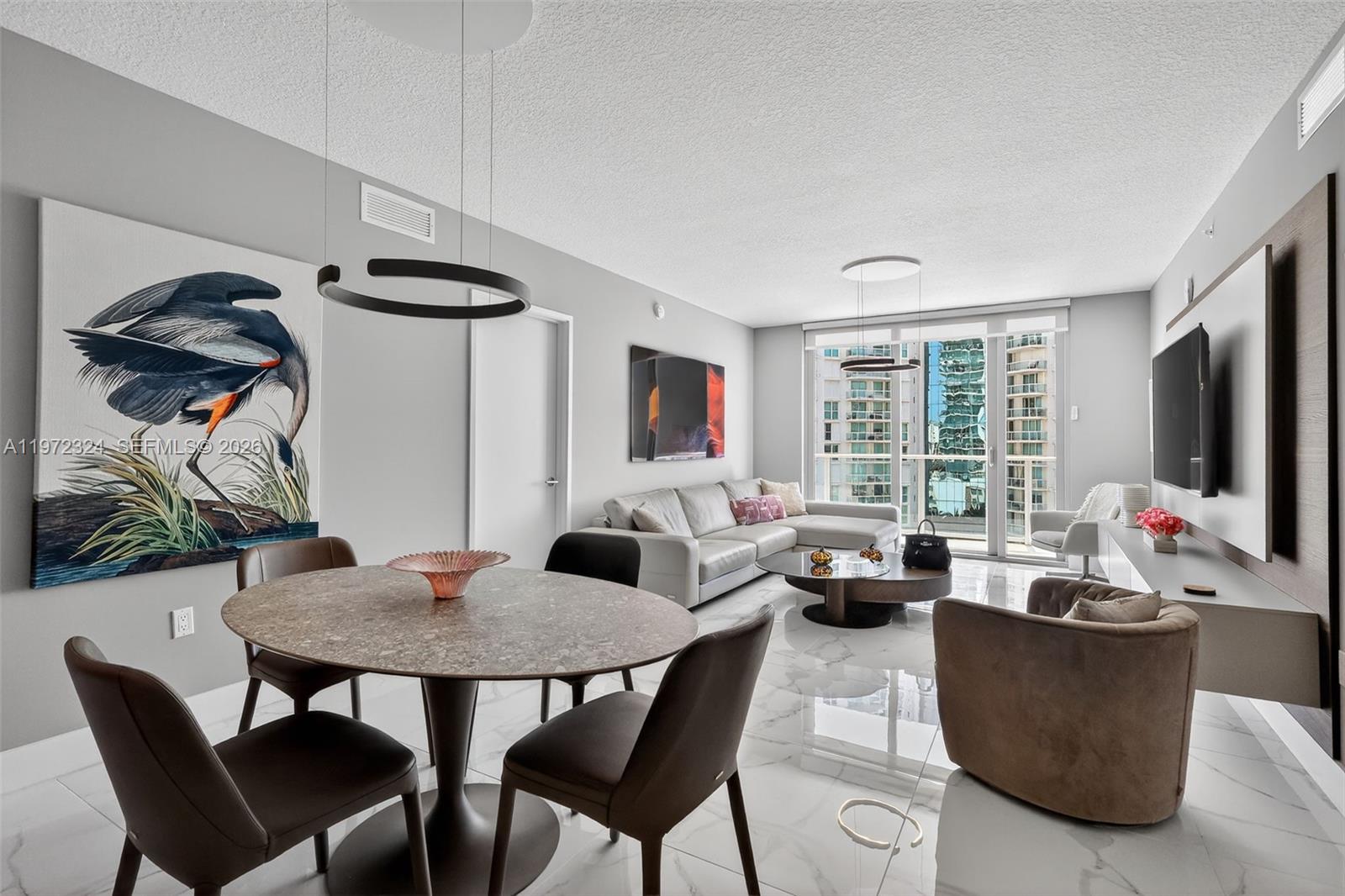 PARQUE TOWERS CONDO - Residential