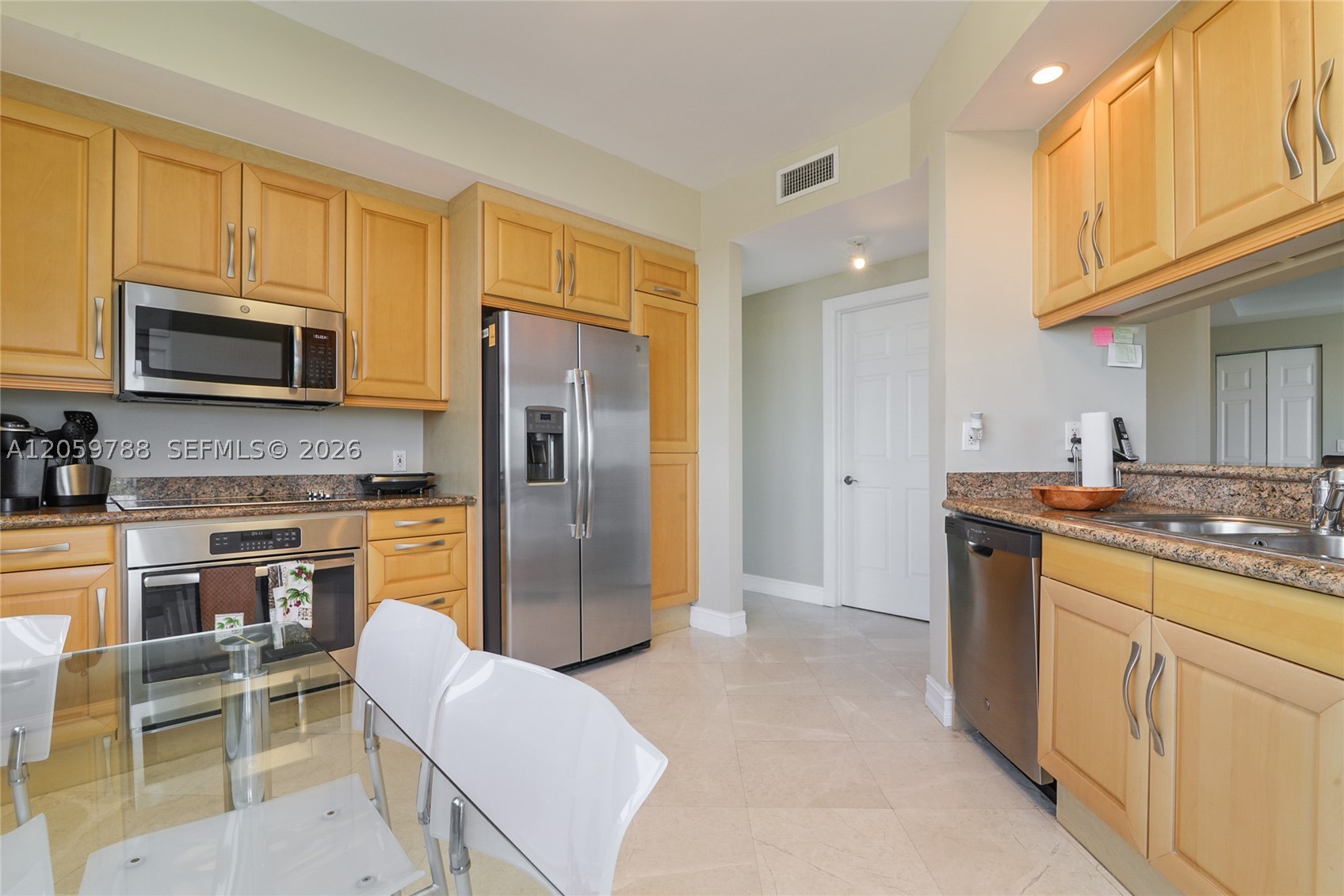 CARROLL WALK CONDO - Residential
