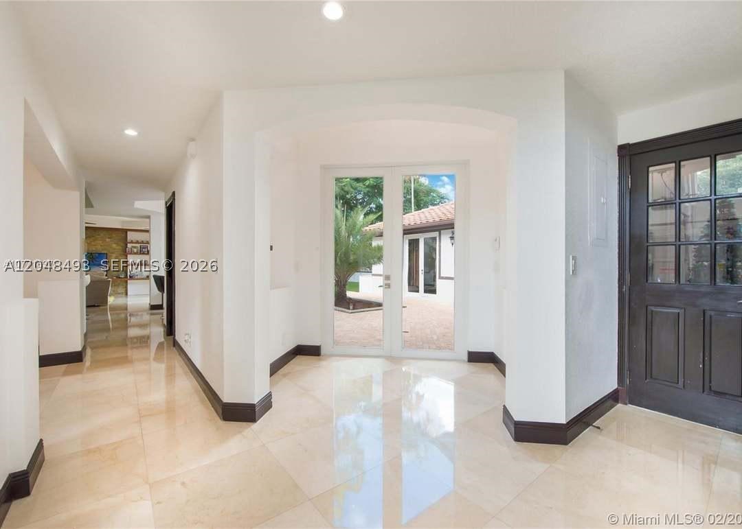 GROVES AT OLD CUTLER - Residential