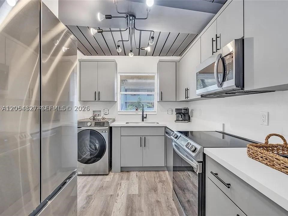 ETON COUNTRYSIDE II CONDO - Residential Lease