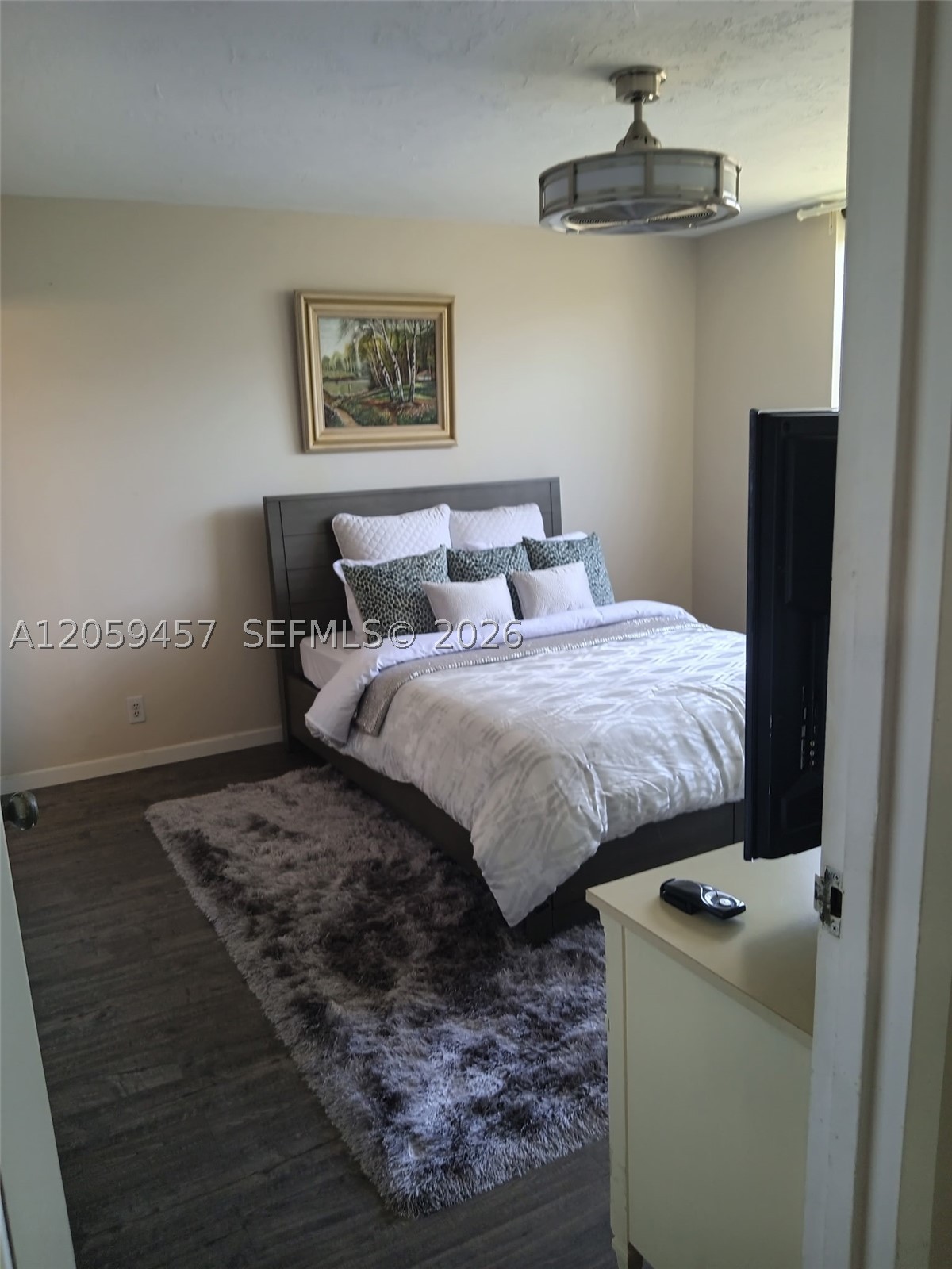 SOMERSET NO 1 CONDO - Residential