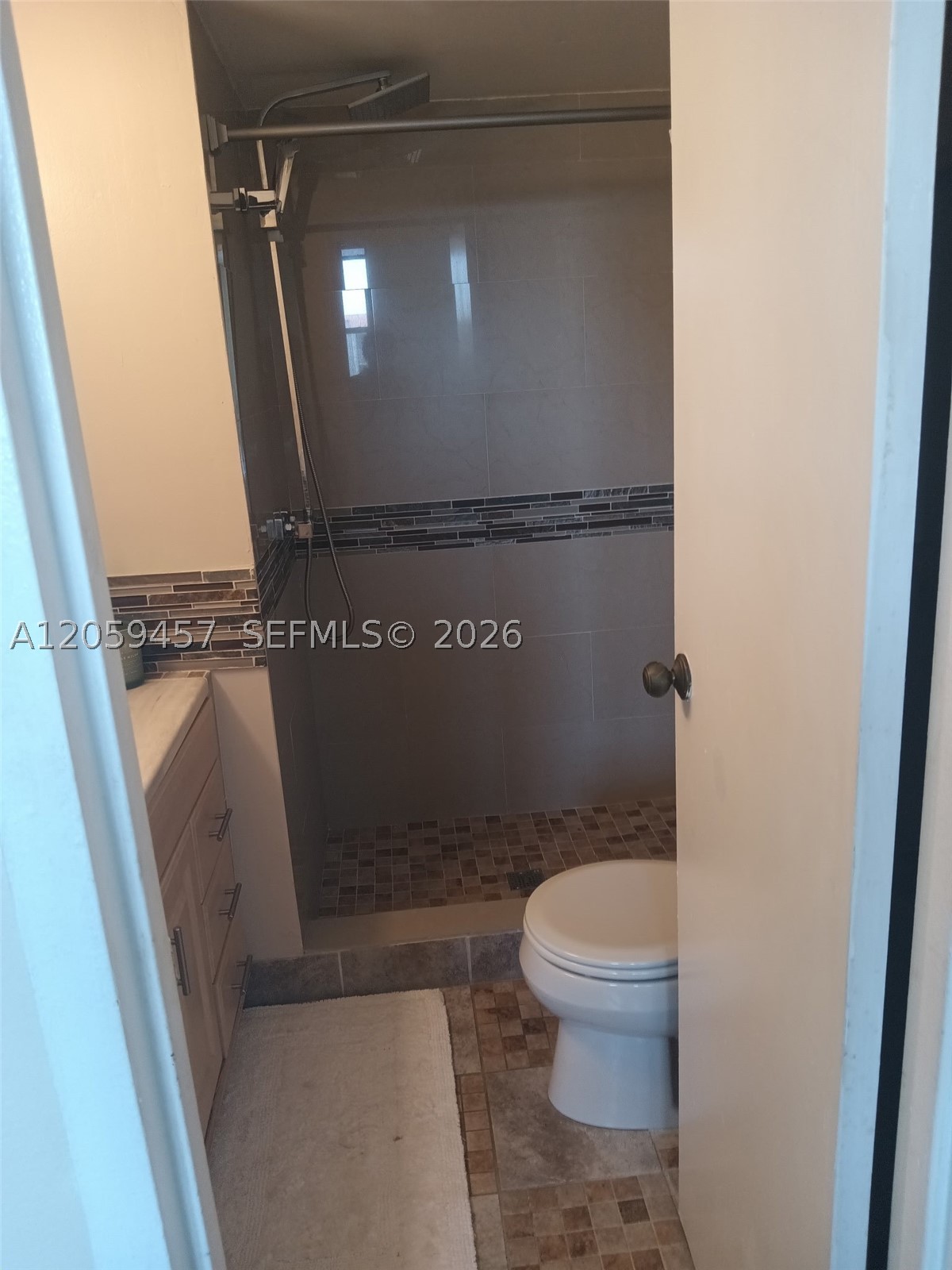 SOMERSET NO 1 CONDO - Residential