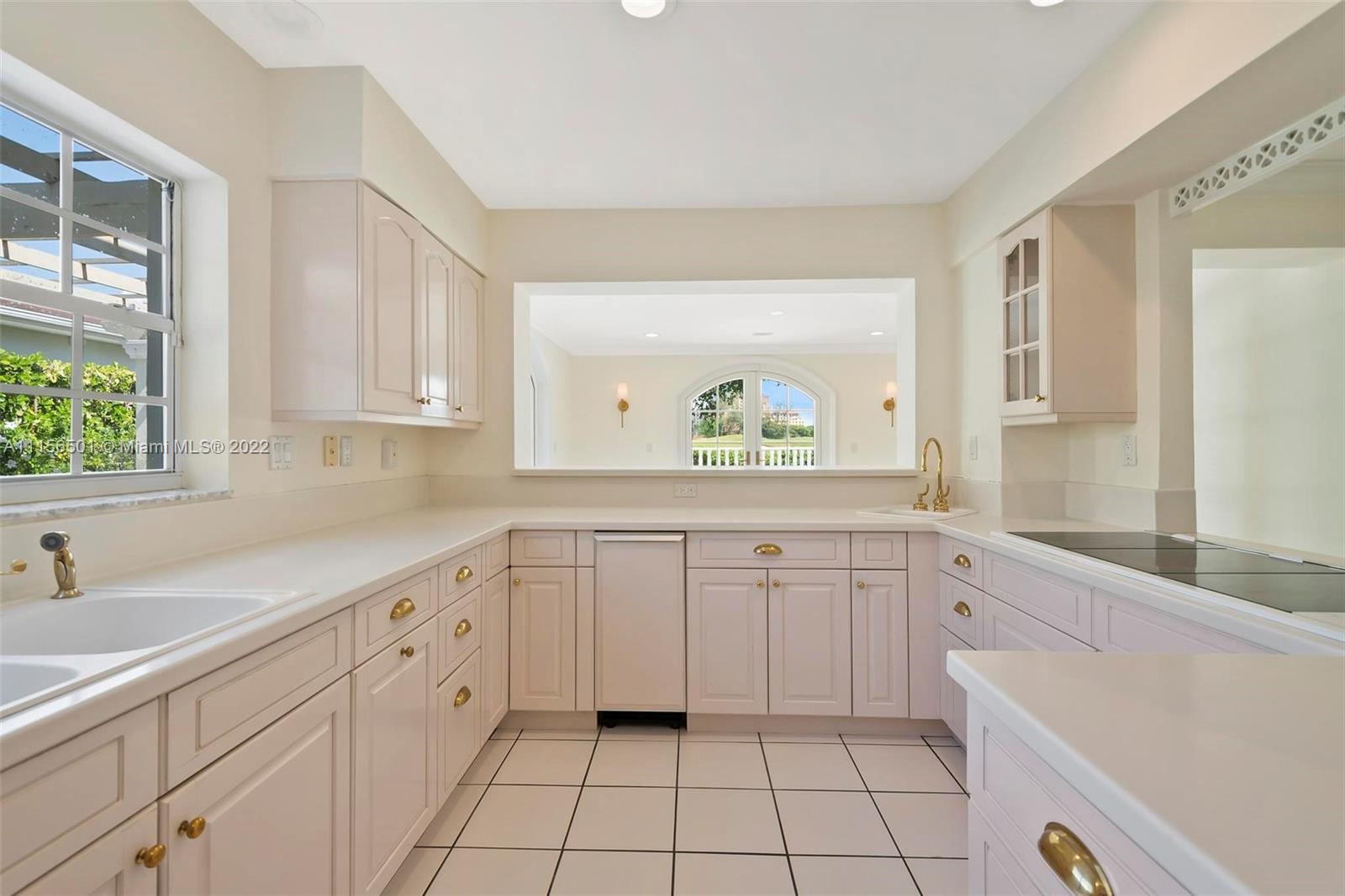 CORAL GABLES COUNTRY CLUB - Residential