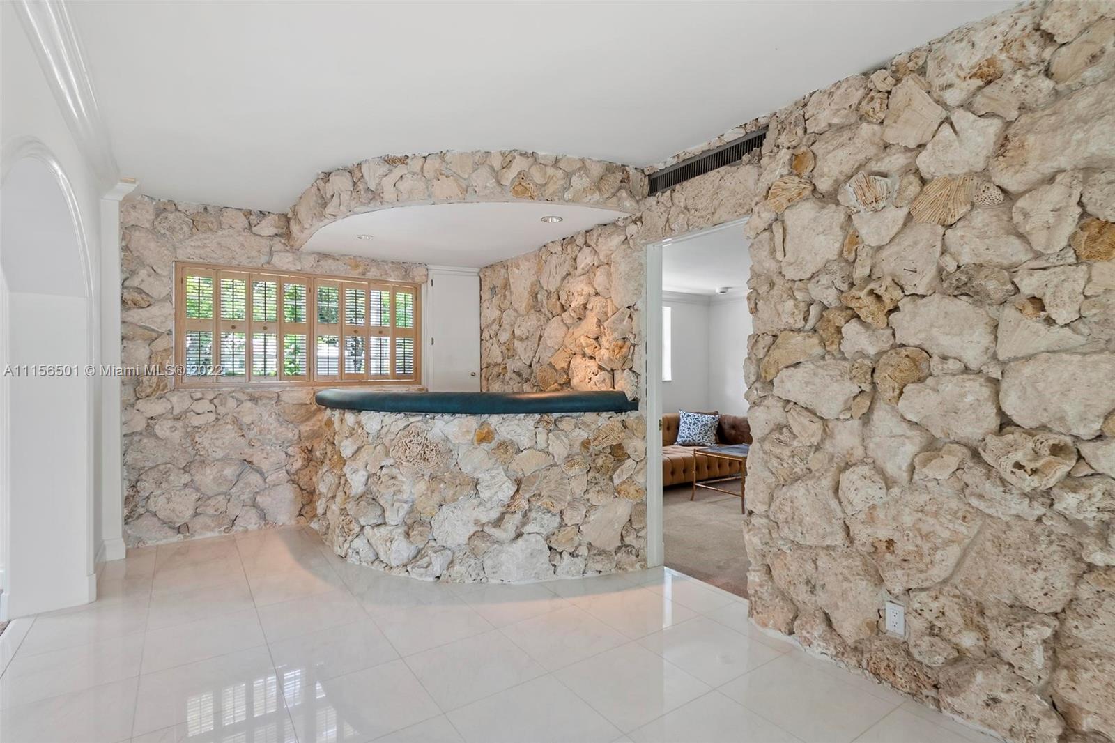CORAL GABLES COUNTRY CLUB - Residential