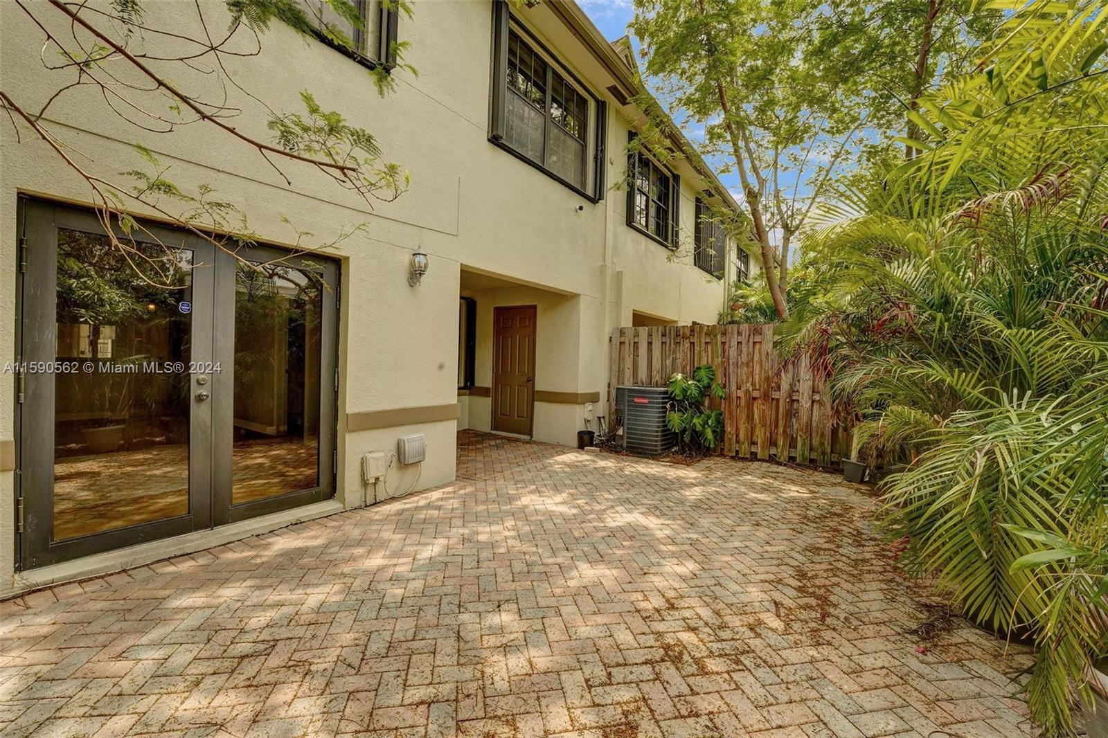 NEAR NORTHWEST REDEVELOPM - Residential Lease