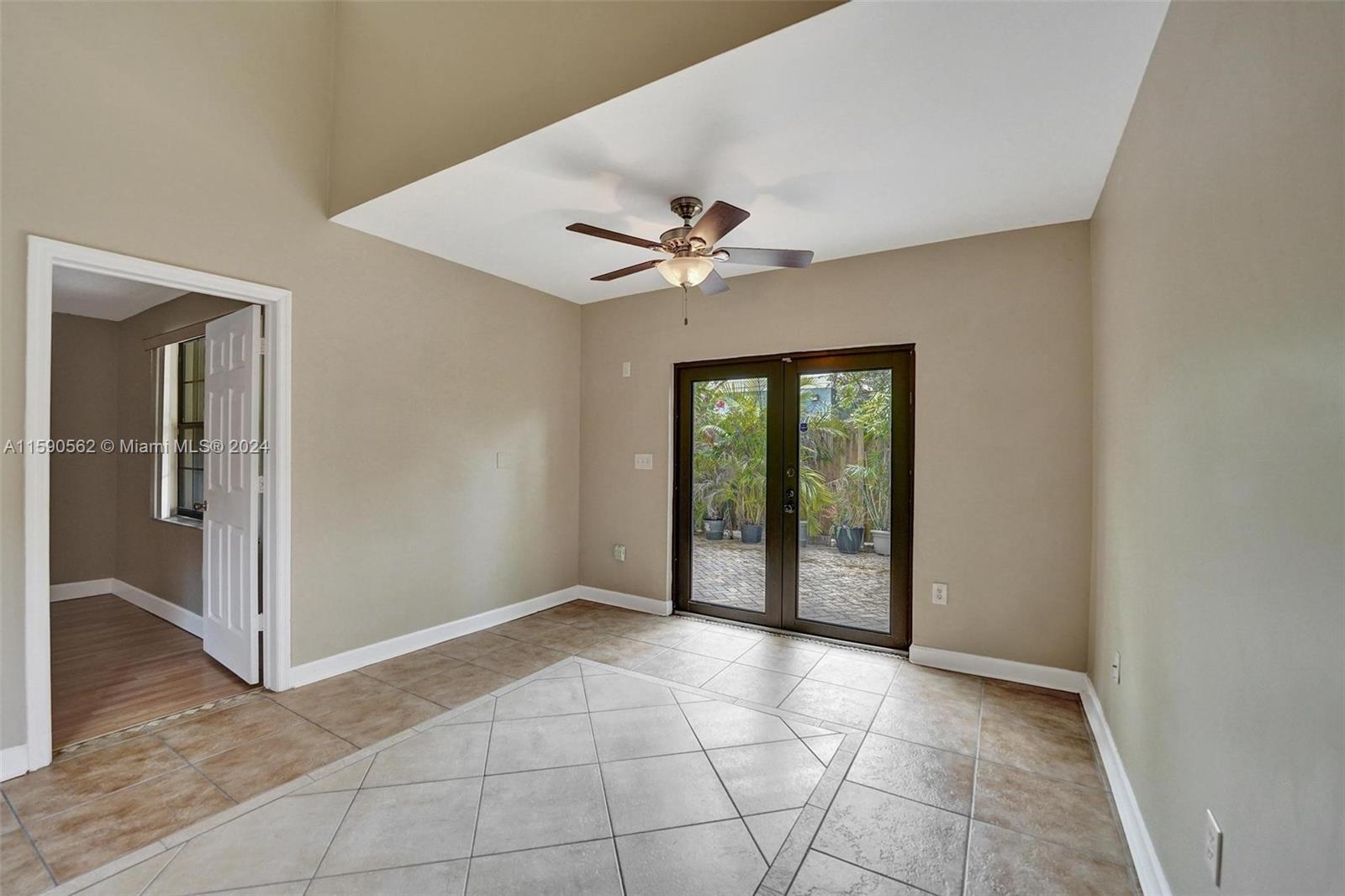 NEAR NORTHWEST REDEVELOPM - Residential Lease