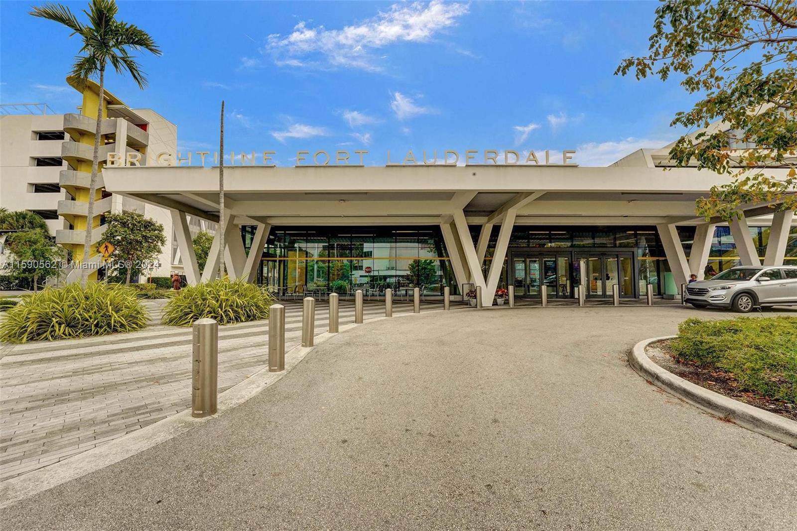 NEAR NORTHWEST REDEVELOPM - Residential Lease