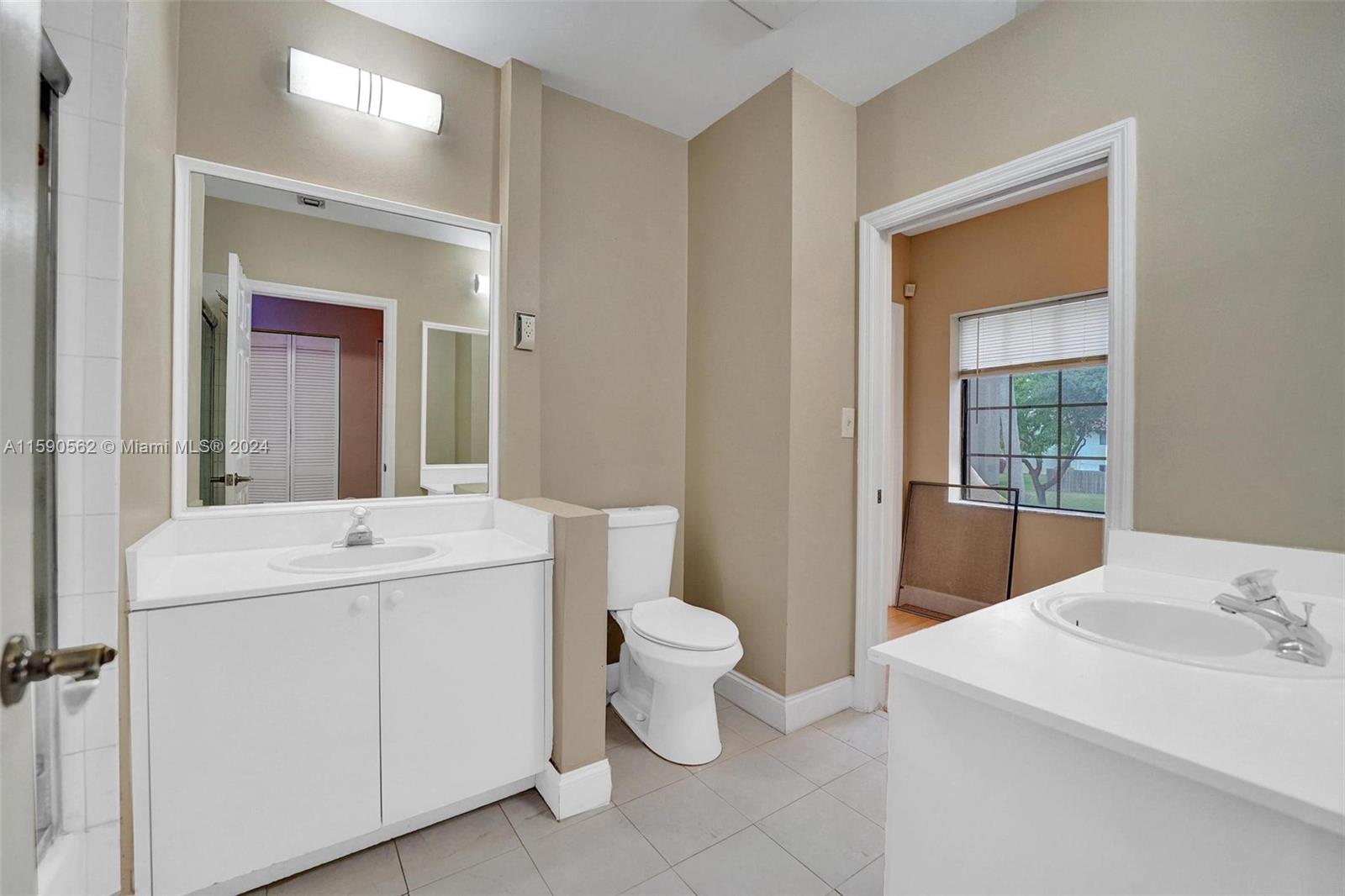 NEAR NORTHWEST REDEVELOPM - Residential Lease